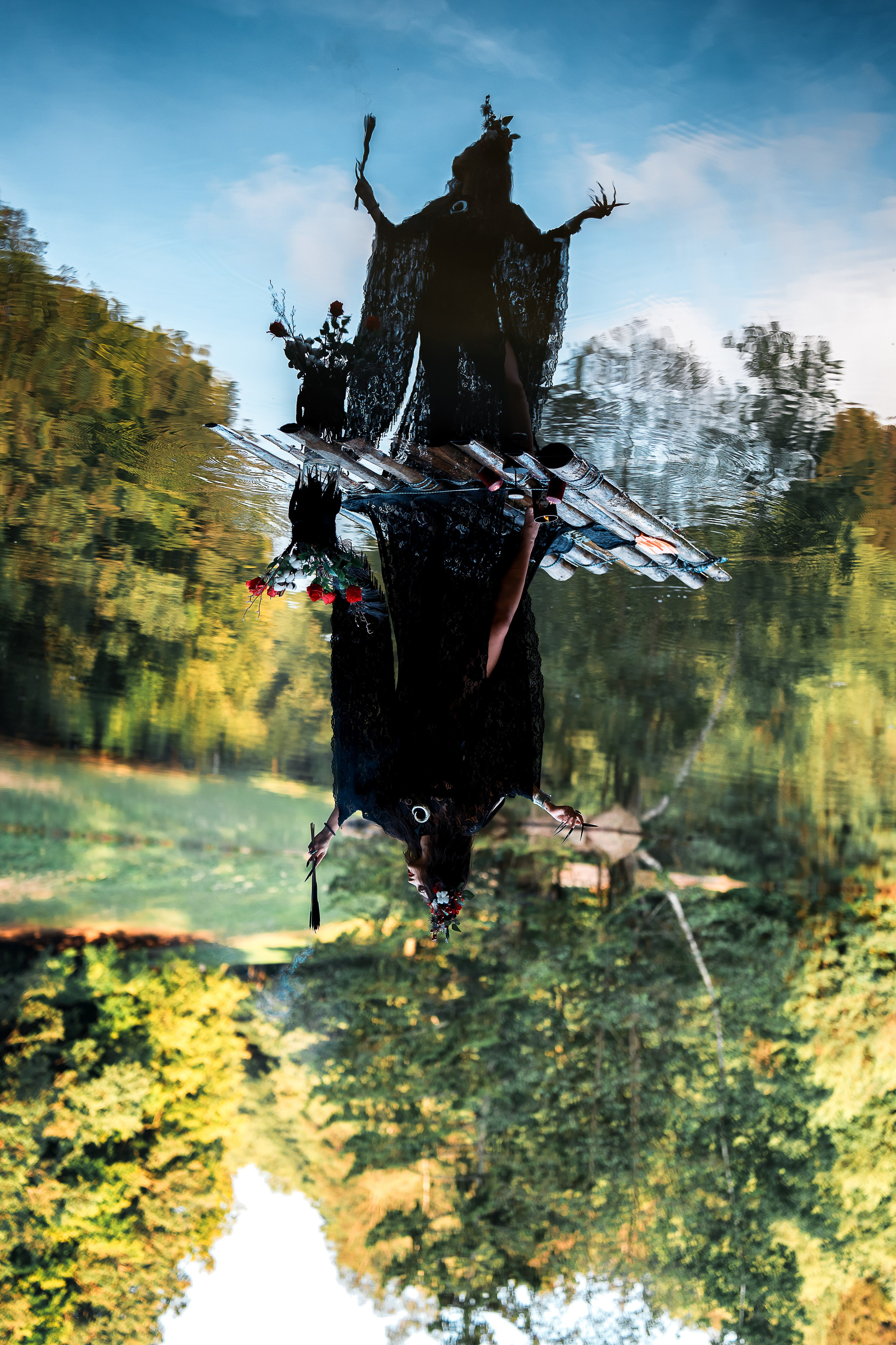 Witch at the lake. Family, Lifestyle and Portrait photograher in Trier, Germany