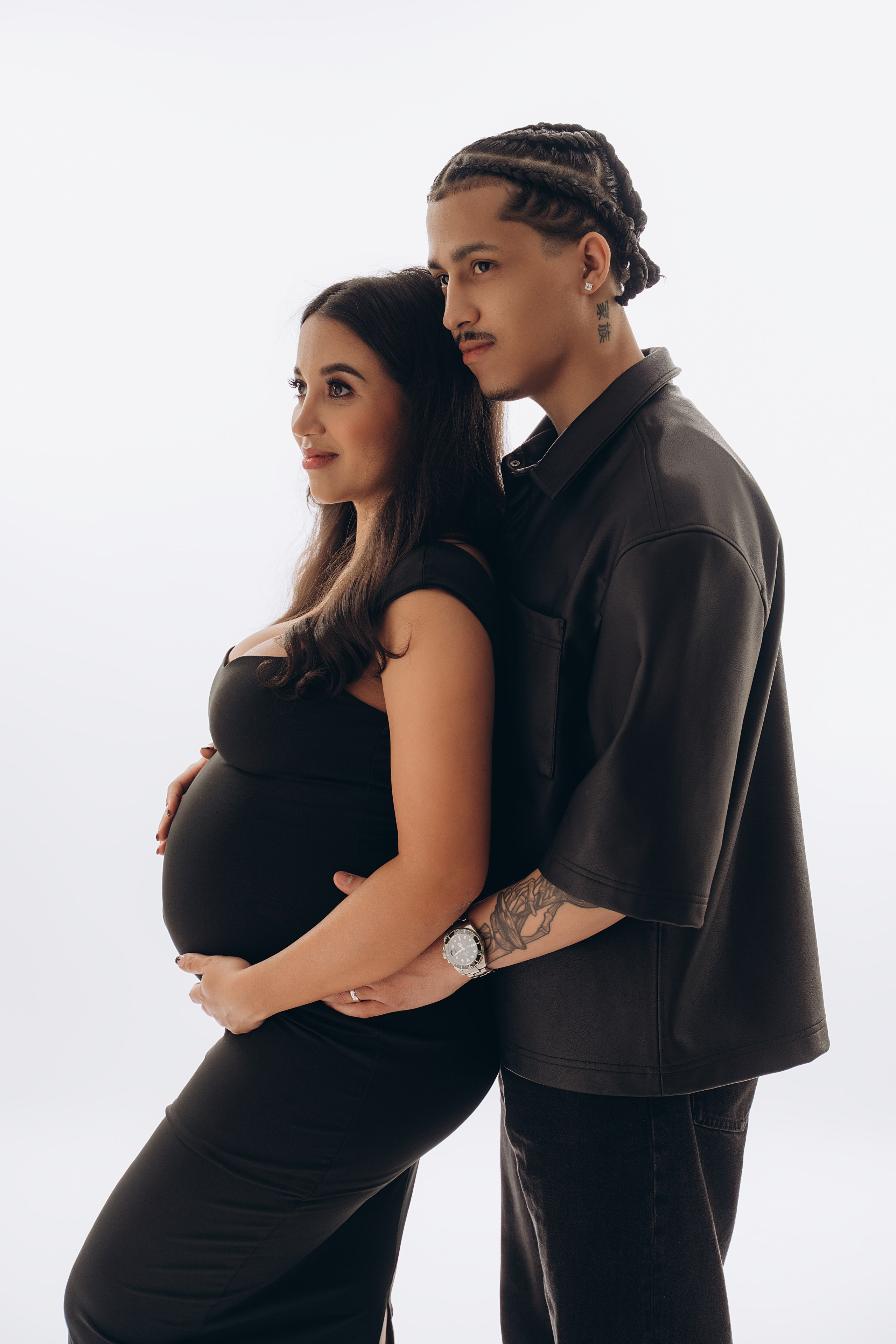 STUDIO: Barbara. Maternity/Love story/Wedding photographer