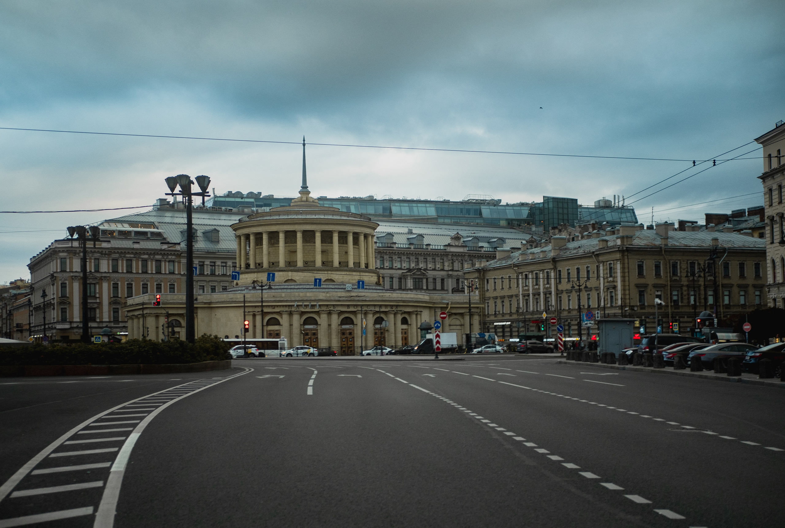 Saint-Petersbourg. Photographe sur Cote d’Azur. Portraits de familles, couples, enfants, événements