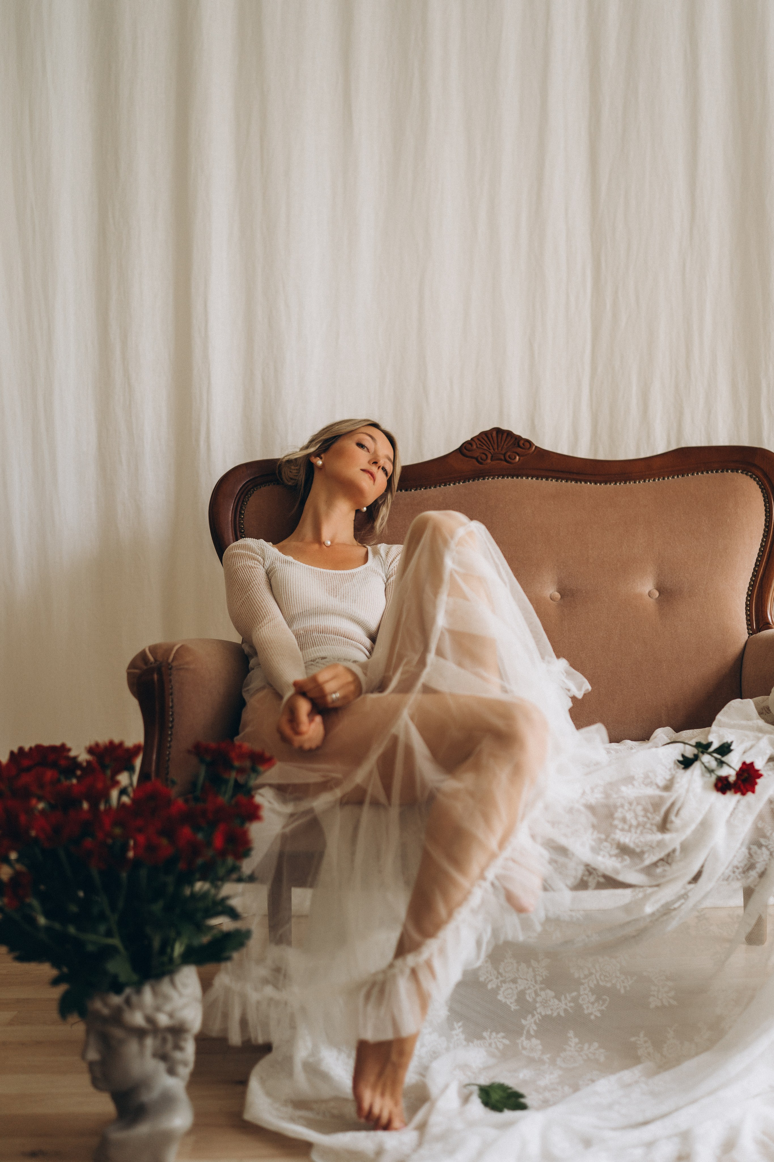 Olga. Wedding and portrait photographer in Helsinki Vickan O