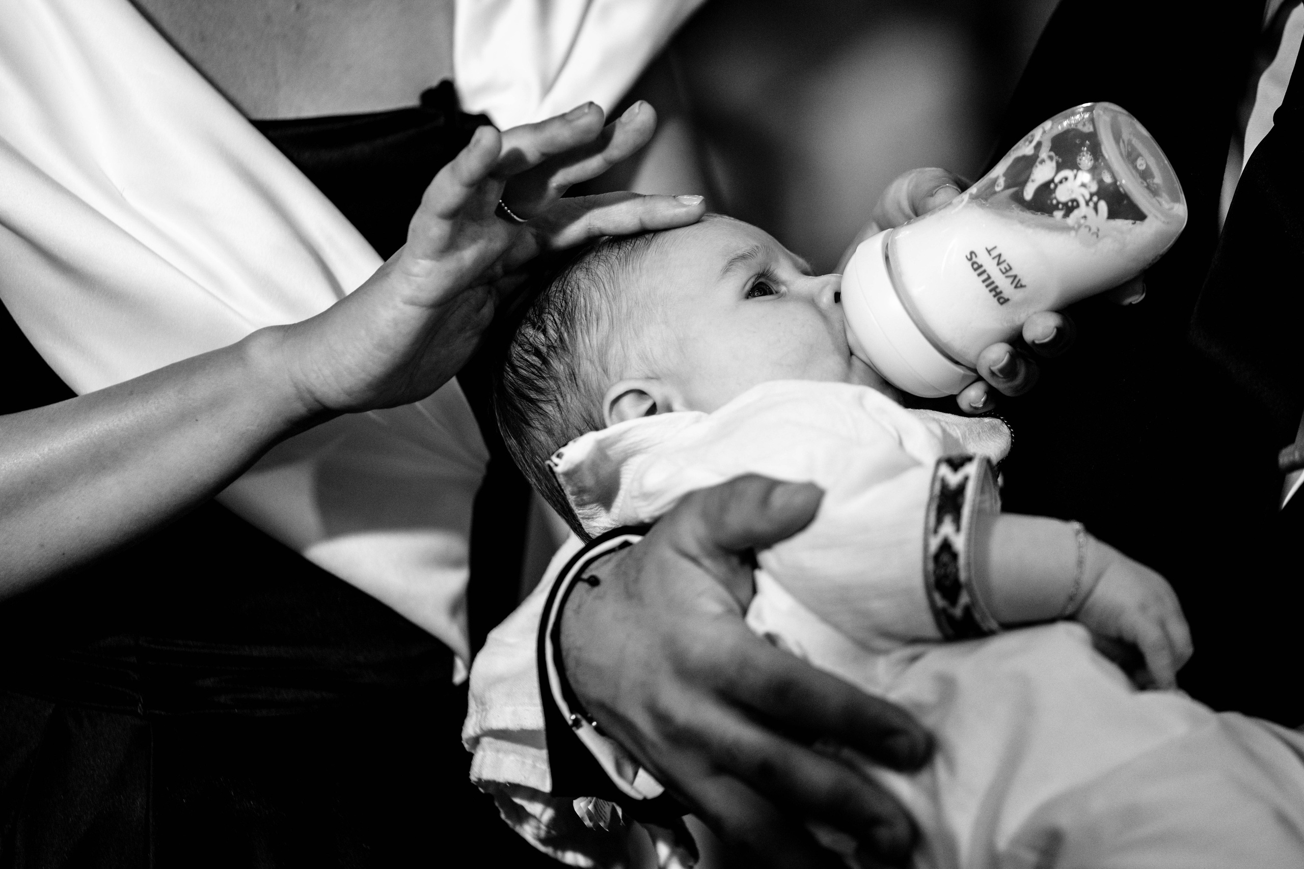 Andreea, Damian si Aris. Acasă