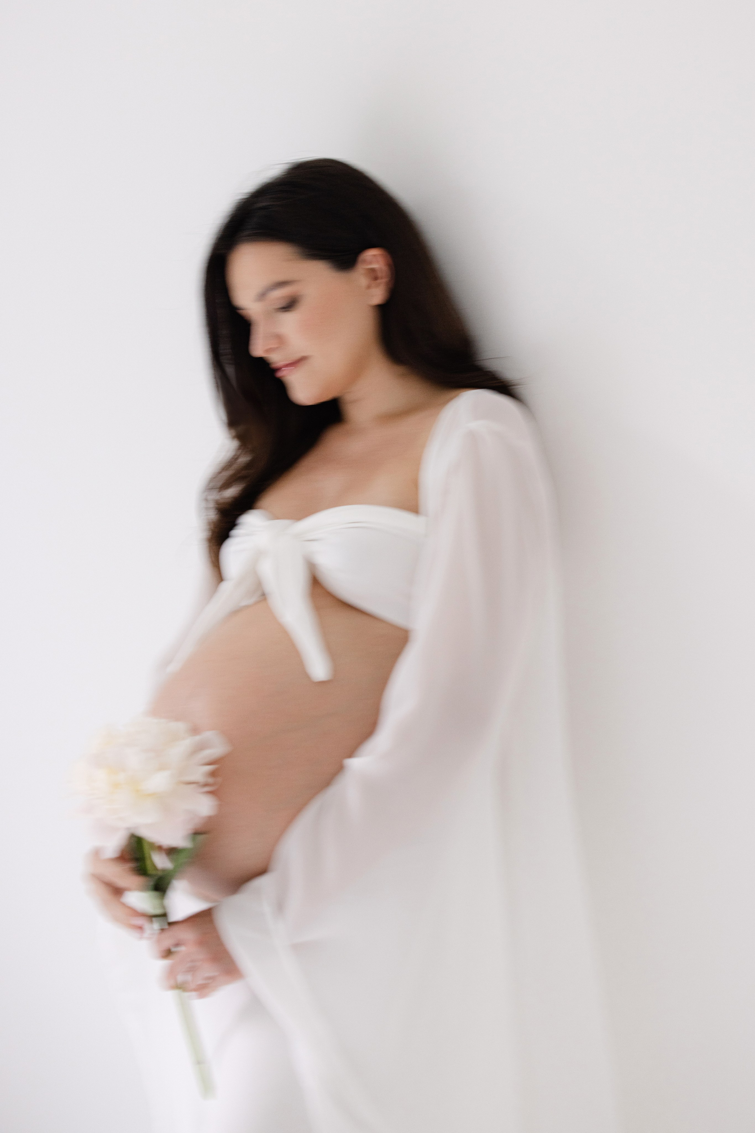 Zeitlose und moderne Schwangerschaftsfotografie in Zürich & Uster — natürlich, unkompliziert und ohne Kitsch. Wedding and Family Photographer Switzerland and Italy. Valeria Diaz