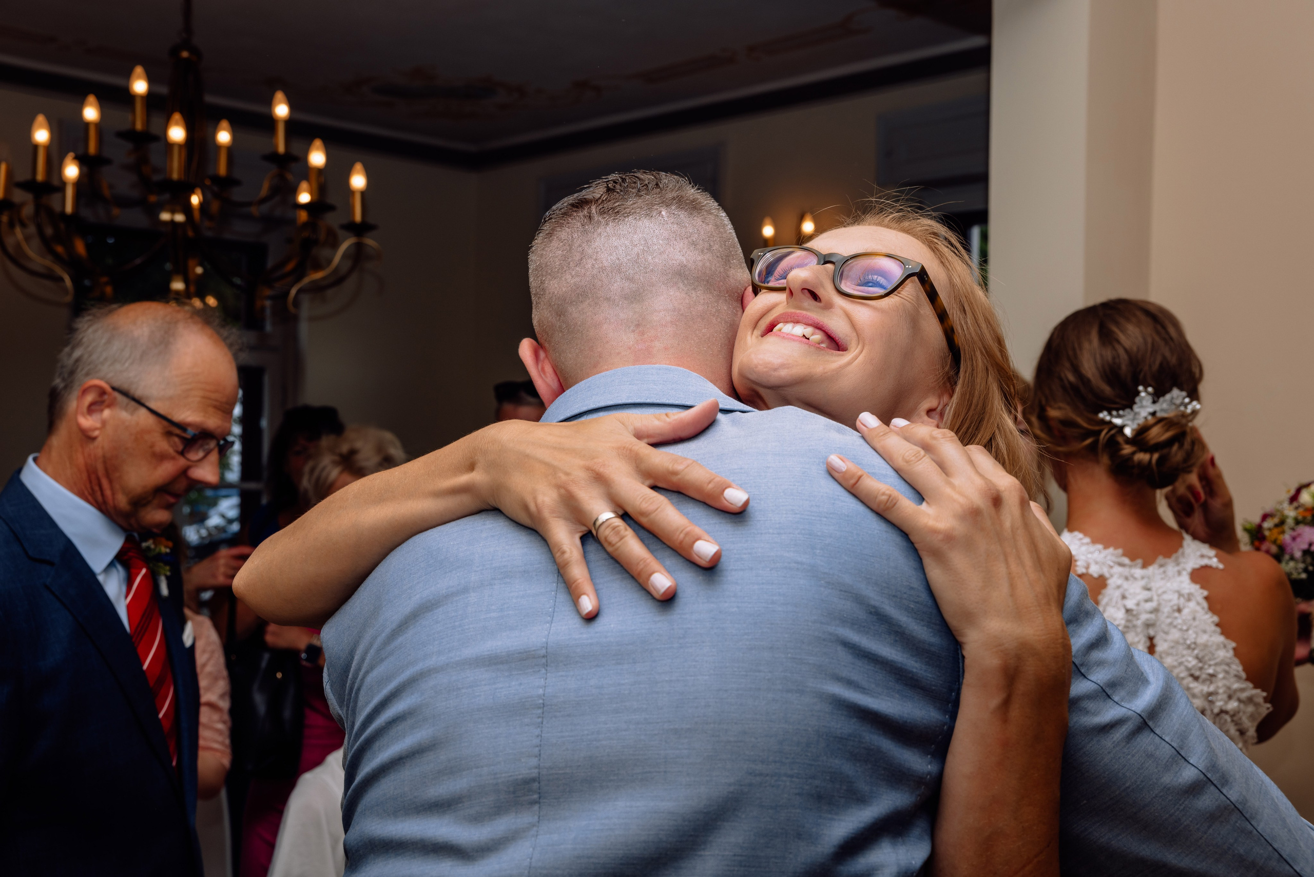 Sandra und Kevin: Standesamt Unterföring und Friedensengel. Hochzeitsfotograf München Taufe Familienfotograf Tanja Mauke