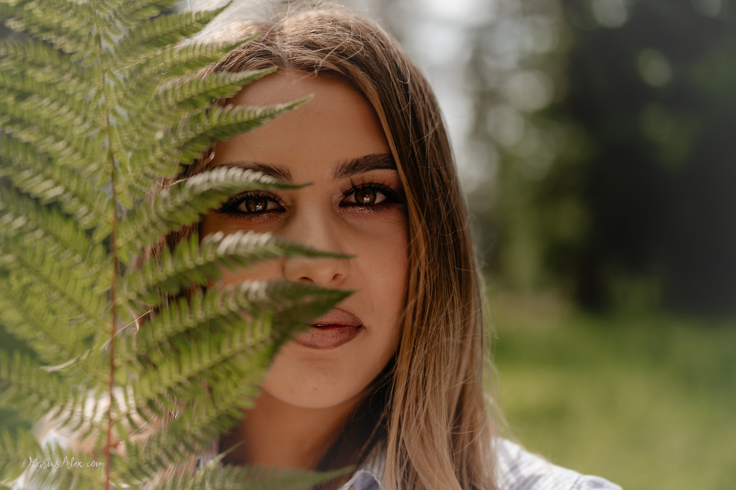 Andreea & Cosmin - O superba sedinta foto. Marius Alex fotograf de eveniment si portret din Suceava