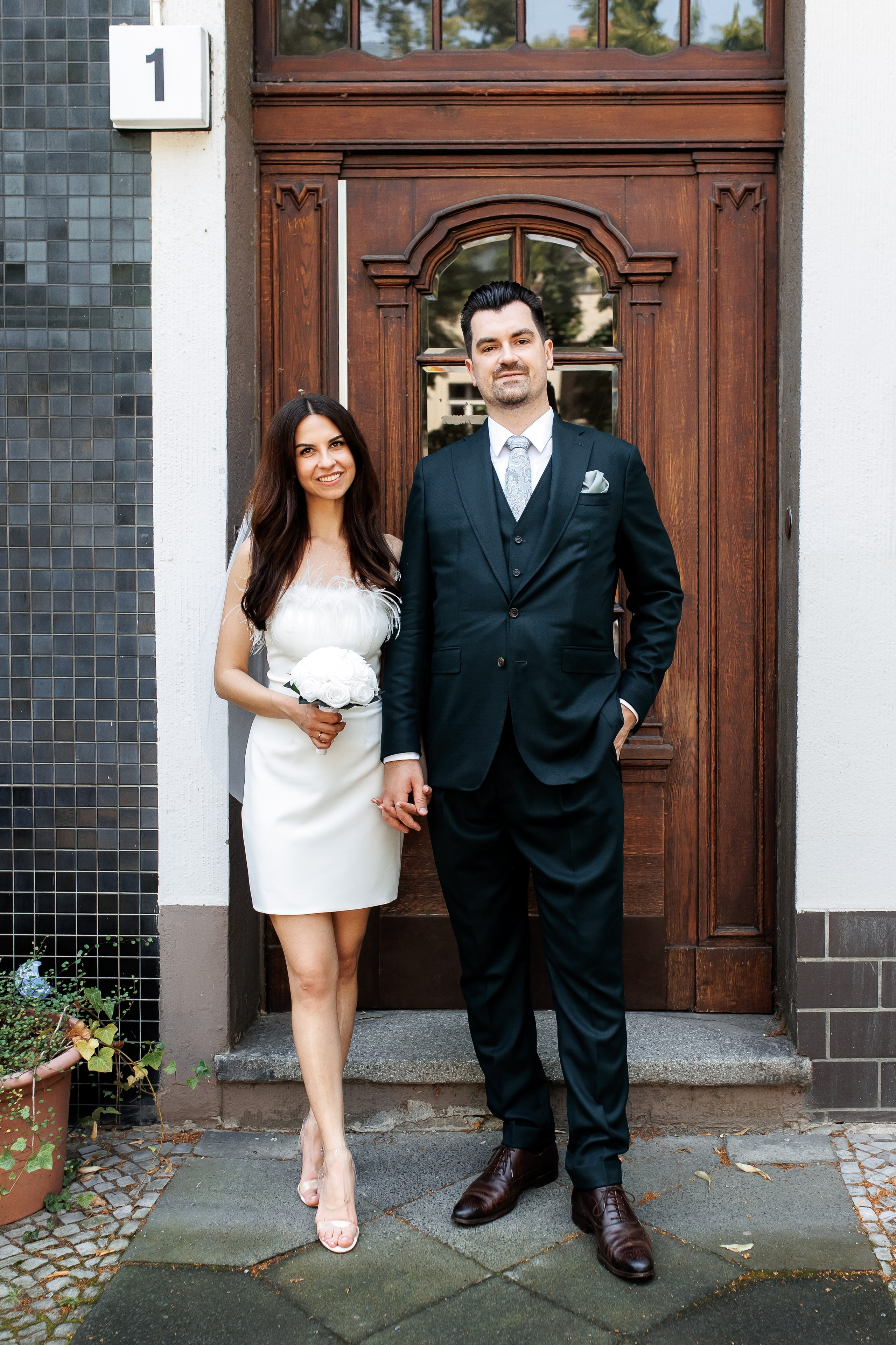 Jana & Max | Standesamtliche Hochzeit im Schmargendorf. Hochzeitsfotografie in Berlin Nataliia Schütze
