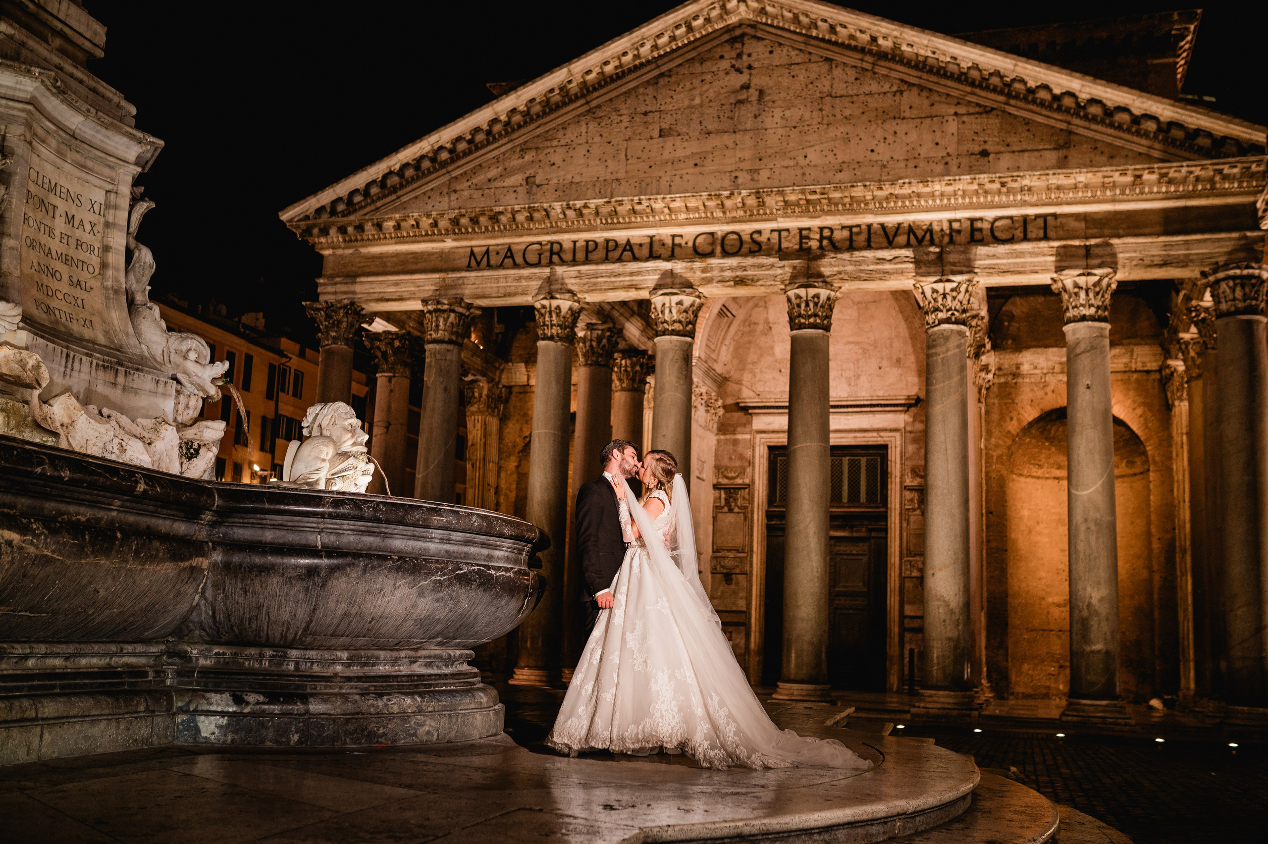 Servizio Post Matrimoniale Notturno a Roma. Fotografo Matrimonio a Roma | Servizio Fotografico Matrimonio
