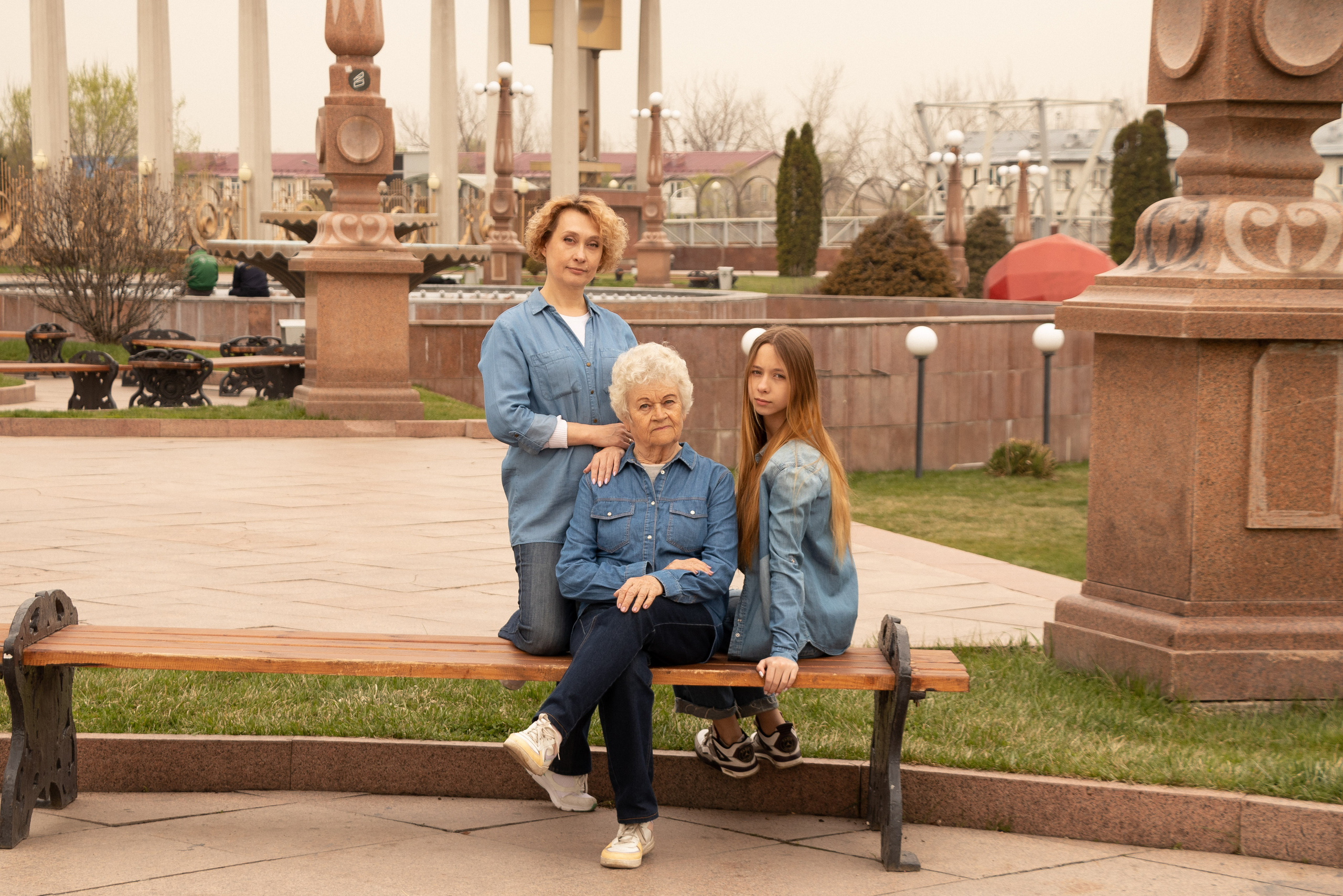 Irina & family. Tatyana Van Hedent een fotograaf te Zele, Oost-Vlaanderen
