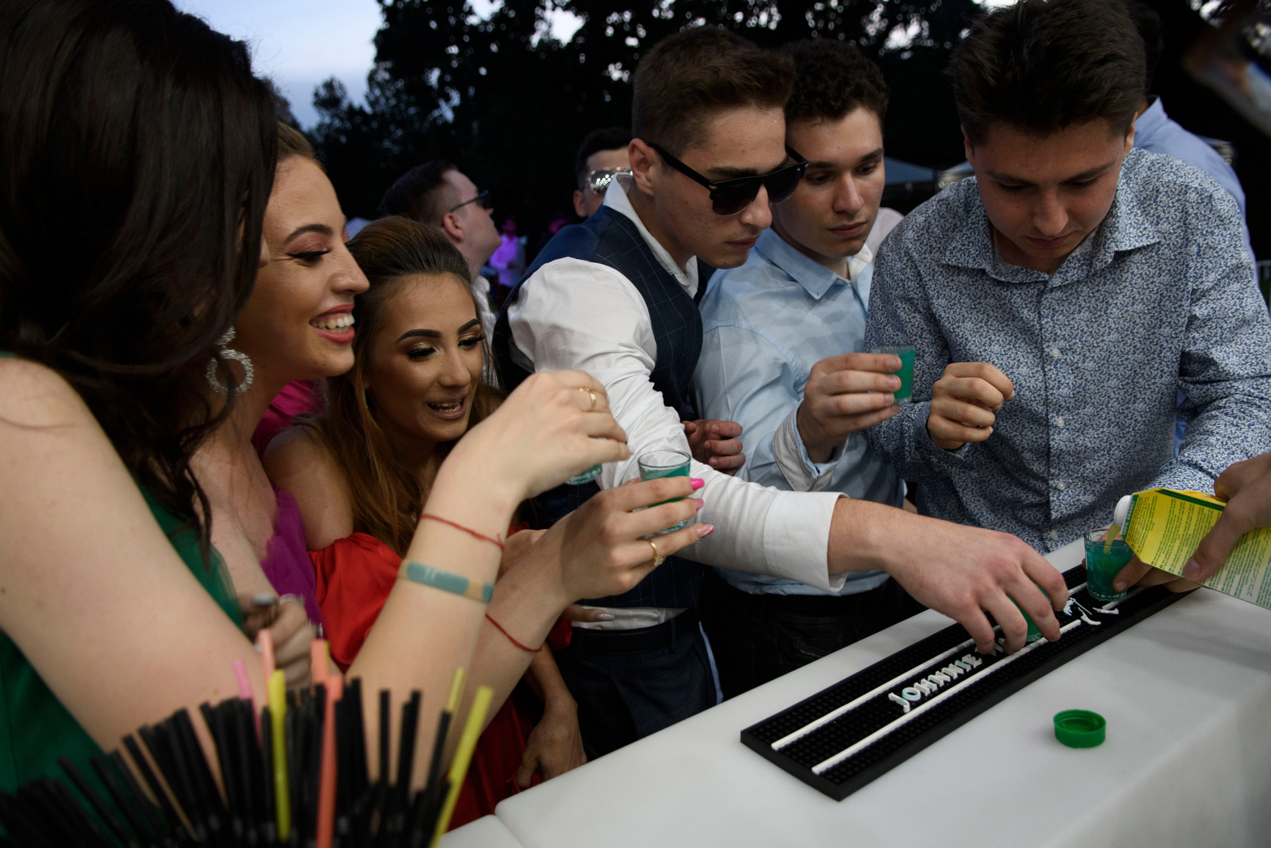 Bal Absolvire Liceul Hermes - Portofino Pool. MDimaFotoStudio. Fotograf de nuntă, evenimente private și de familie
