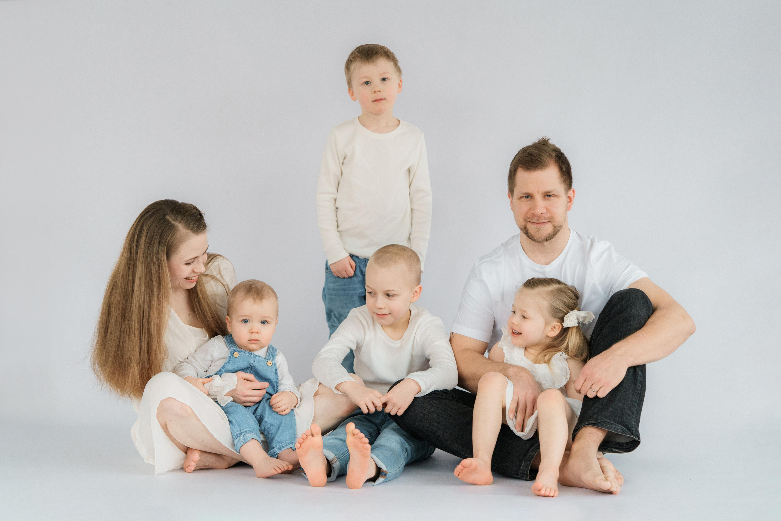 Perhekuvaus studiossa