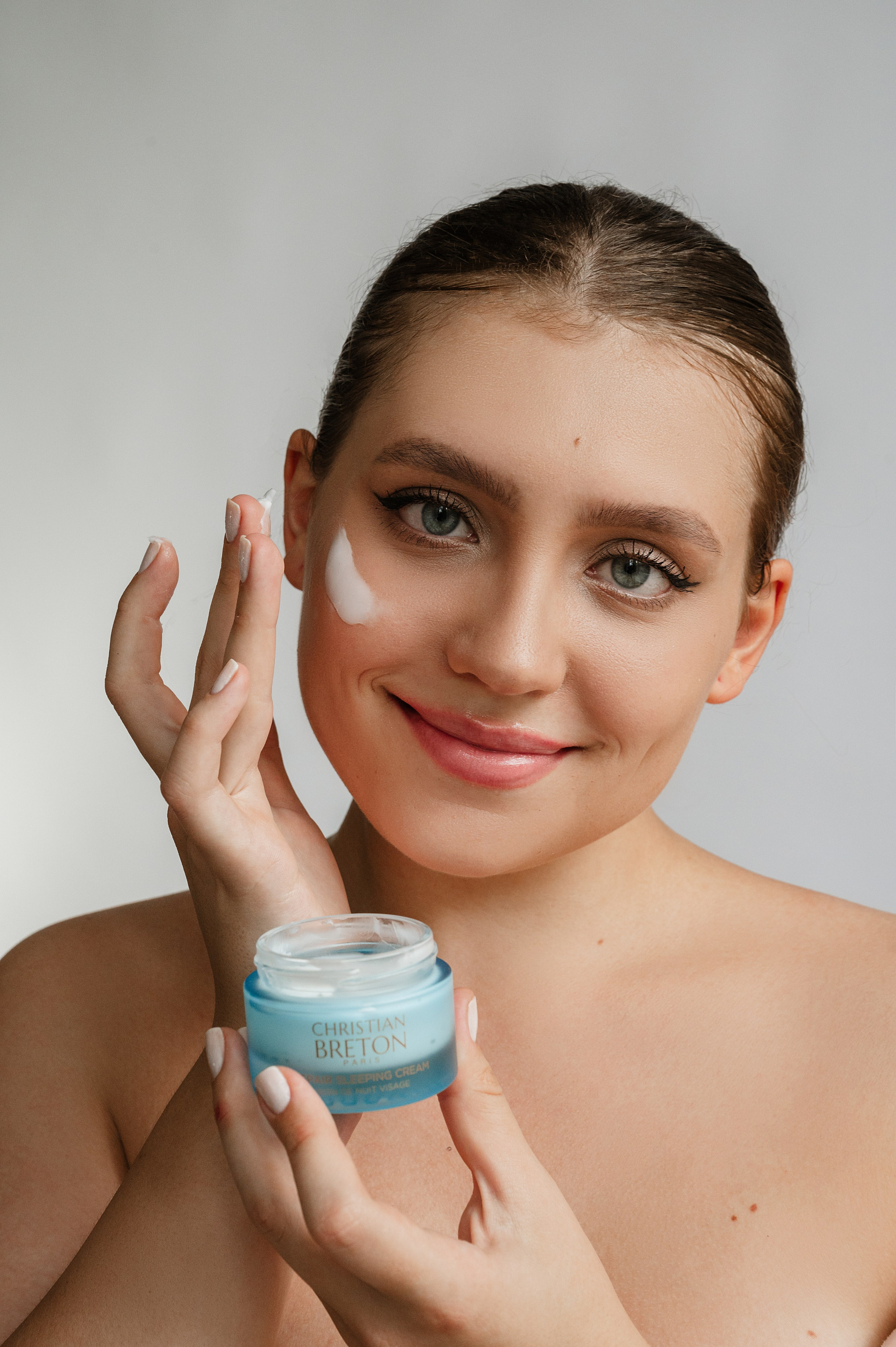 Skin&Care beauty shop. ANNA-MARIA PHOTO CONTENT CREATOR — фотограф, естет, художник і візуальний експерт Instagram у Празі