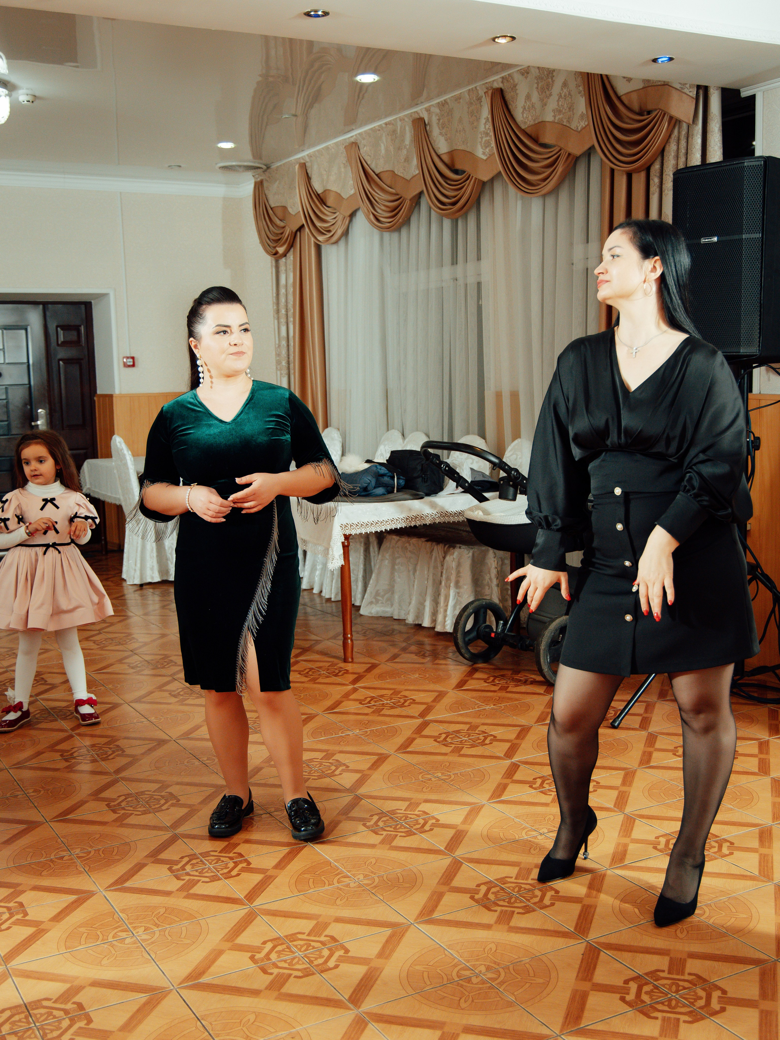 Cumetrie. Свадебный Фотограф, Детский и семейый Фотограф Молдова