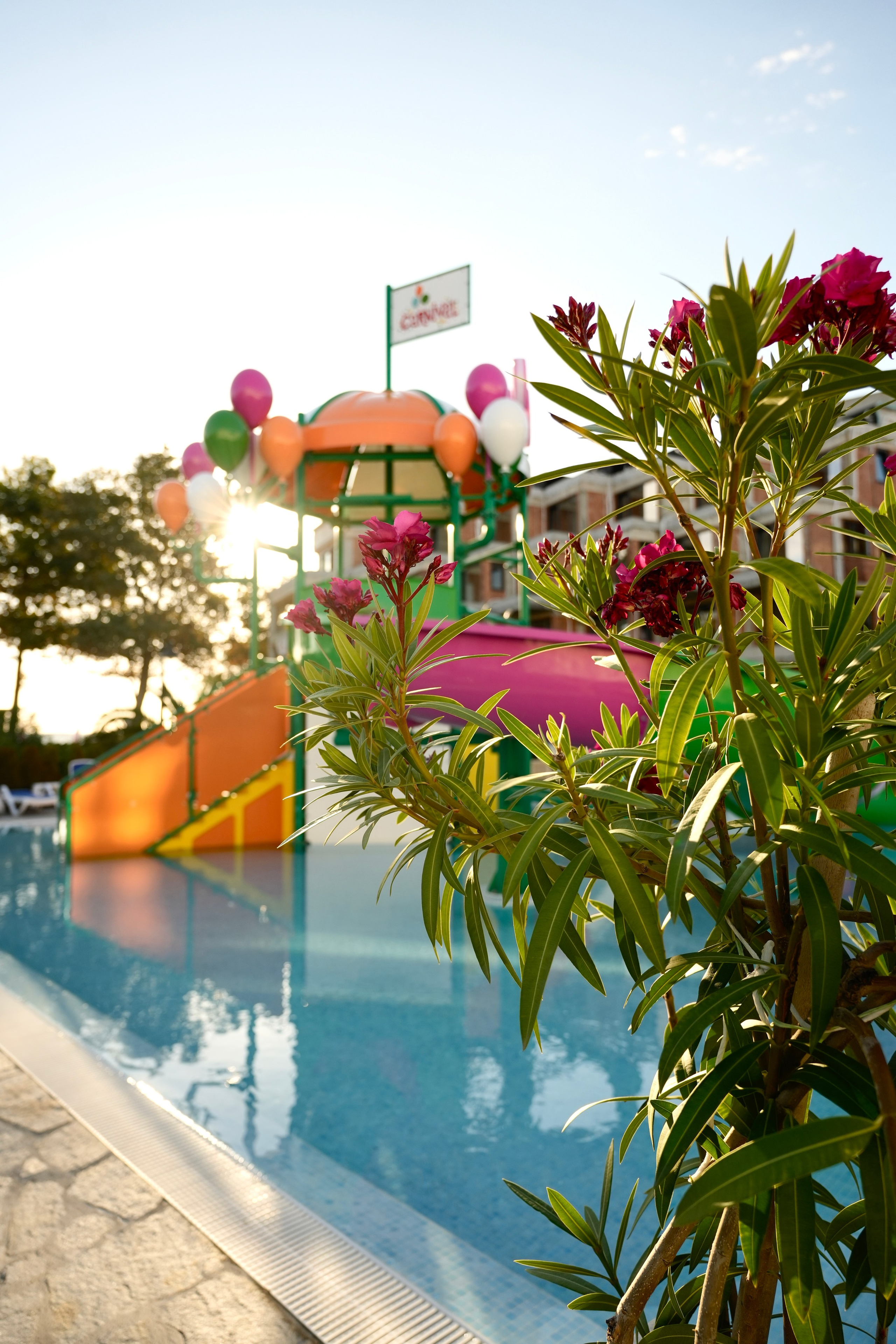 Hotels. Визуално популяризиране на бизнеса в Бургас, Юлия Начева