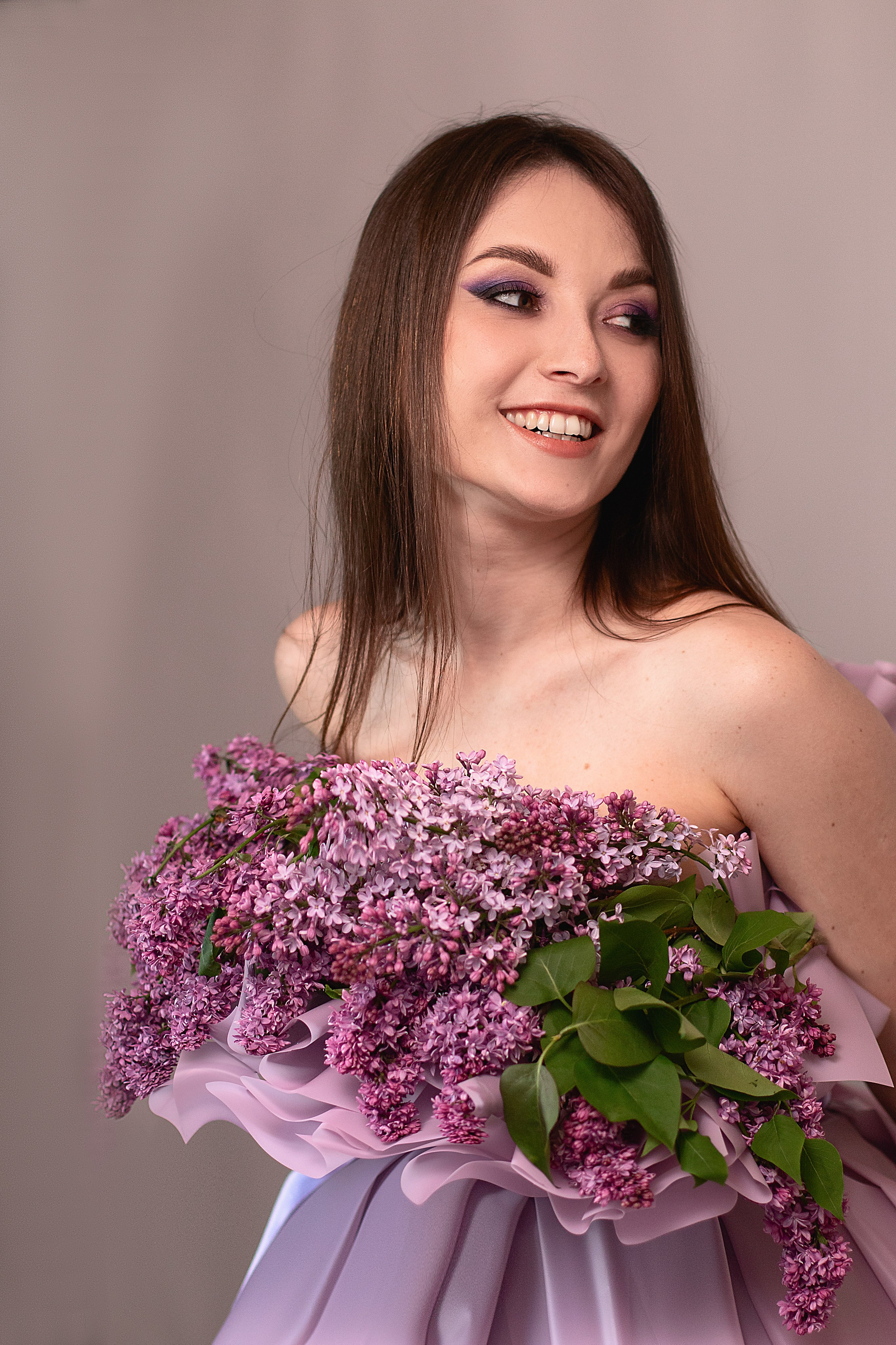 Девушка-букет. Детский и семейный фотограф в г. Бельцы