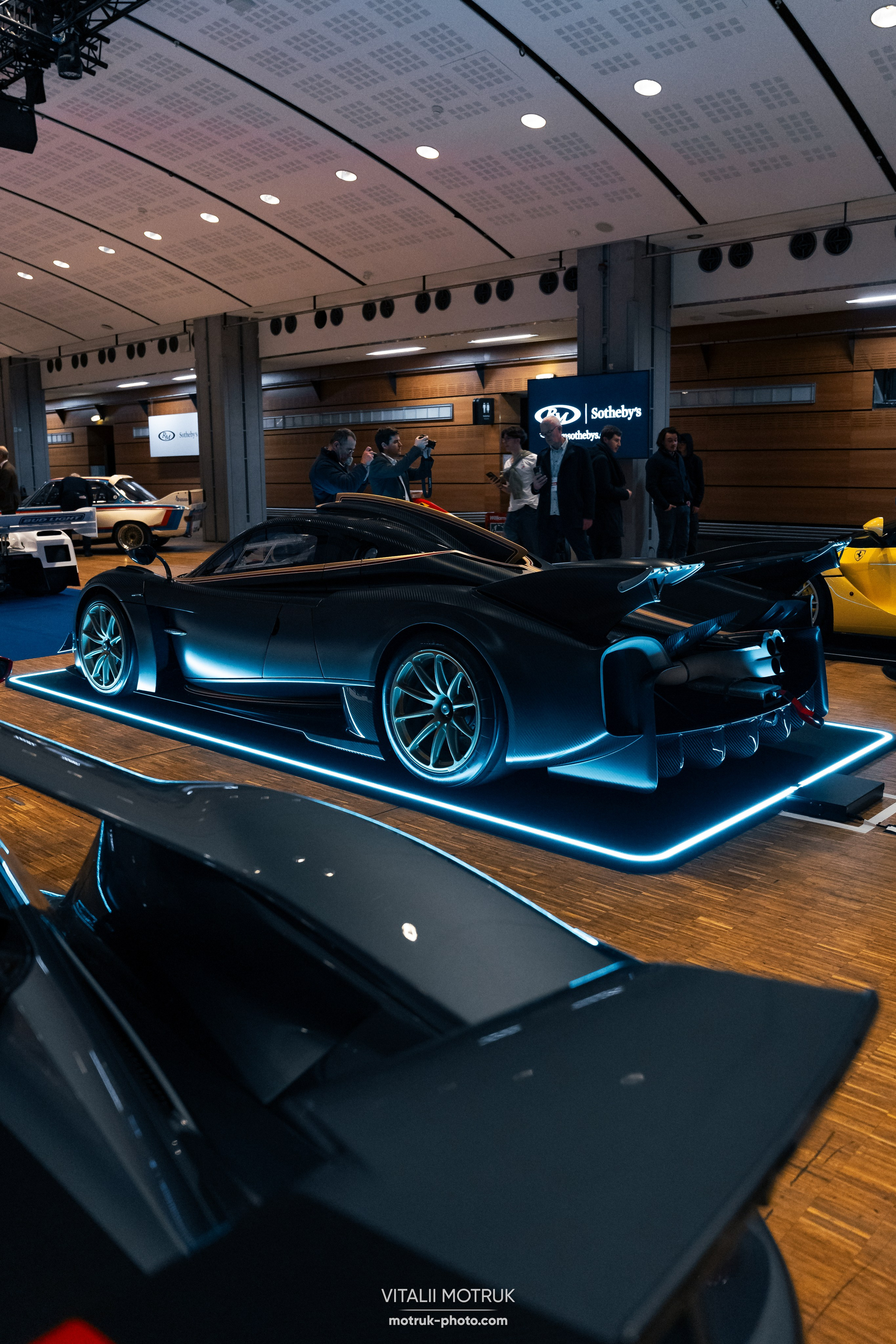 RM Sothebys 2025. Photographe de voitures à Paris — Vitalii Motruk