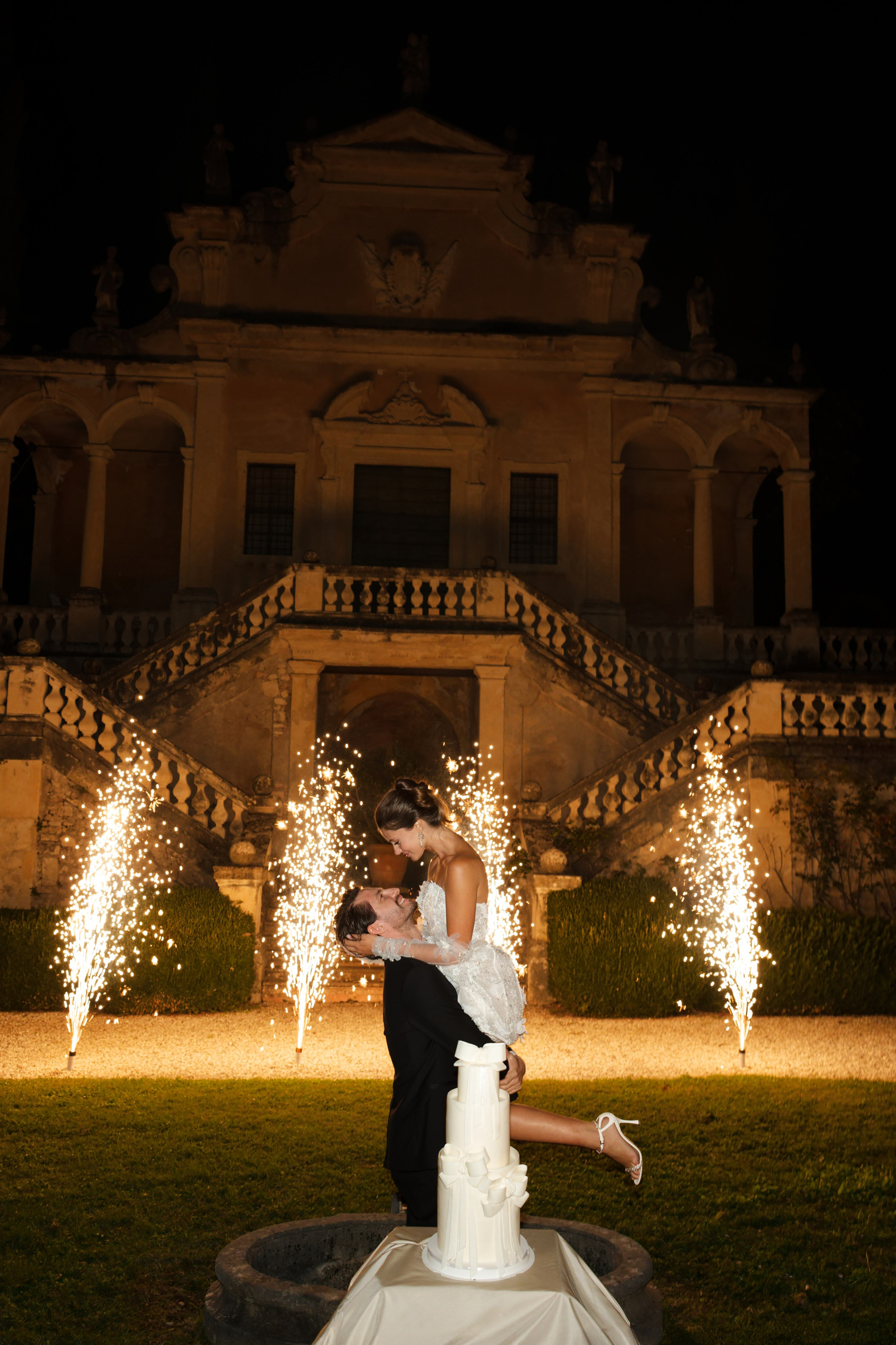 Wedding editorial at Villa Arvedi, Verona, Italy