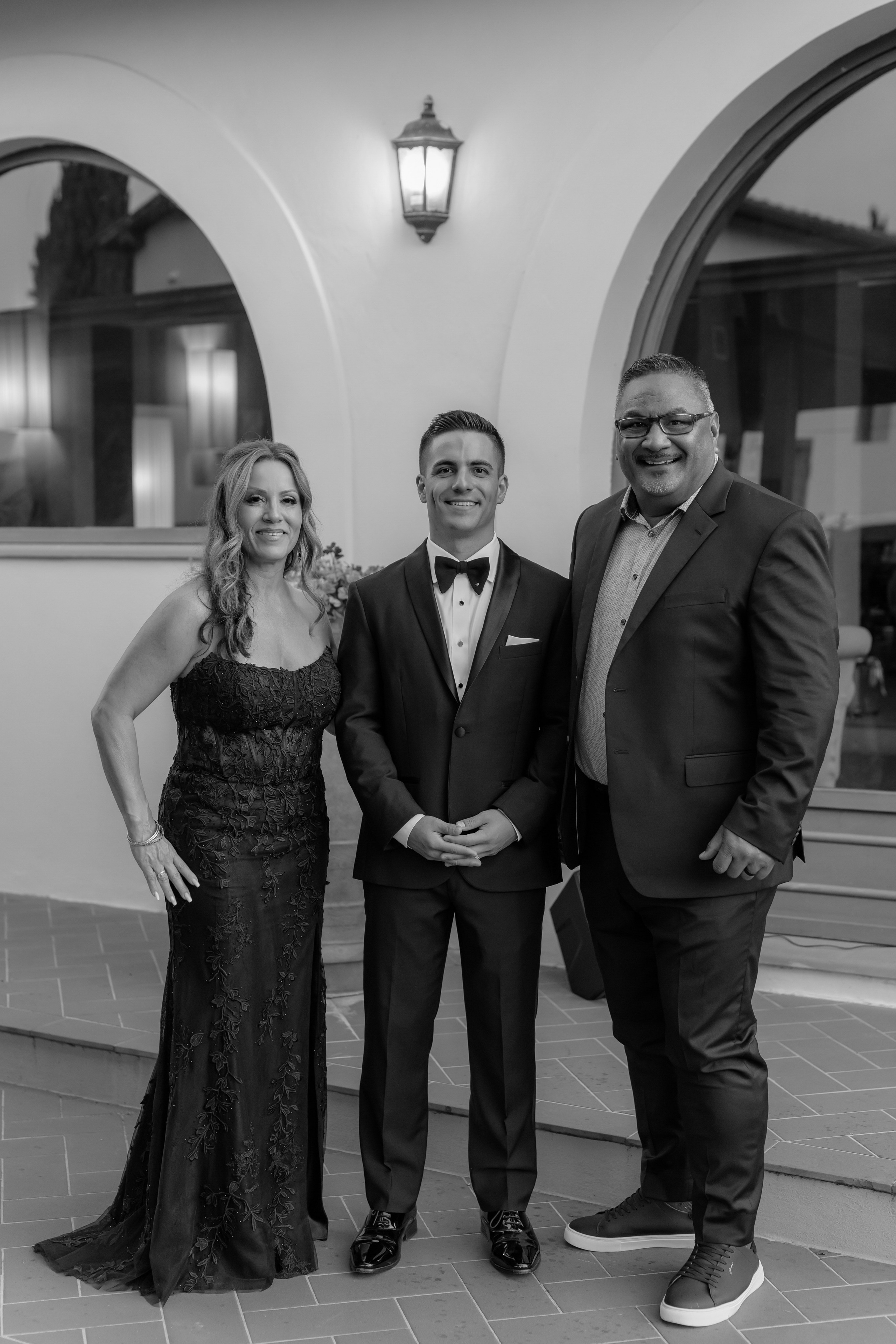 Dom&Ally. Wedding photographer Italy