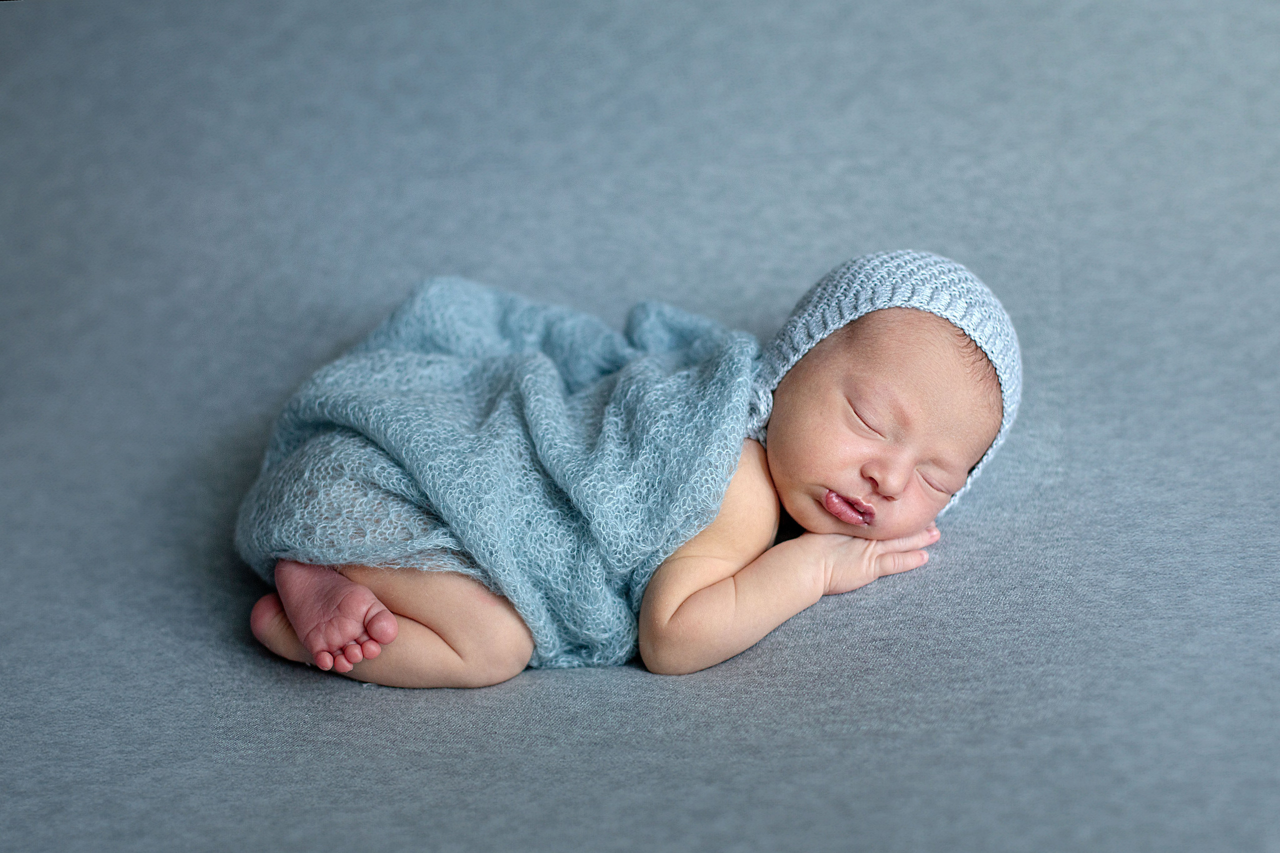 Newborn классическая. Детский и семейный фотограф в г. Бельцы
