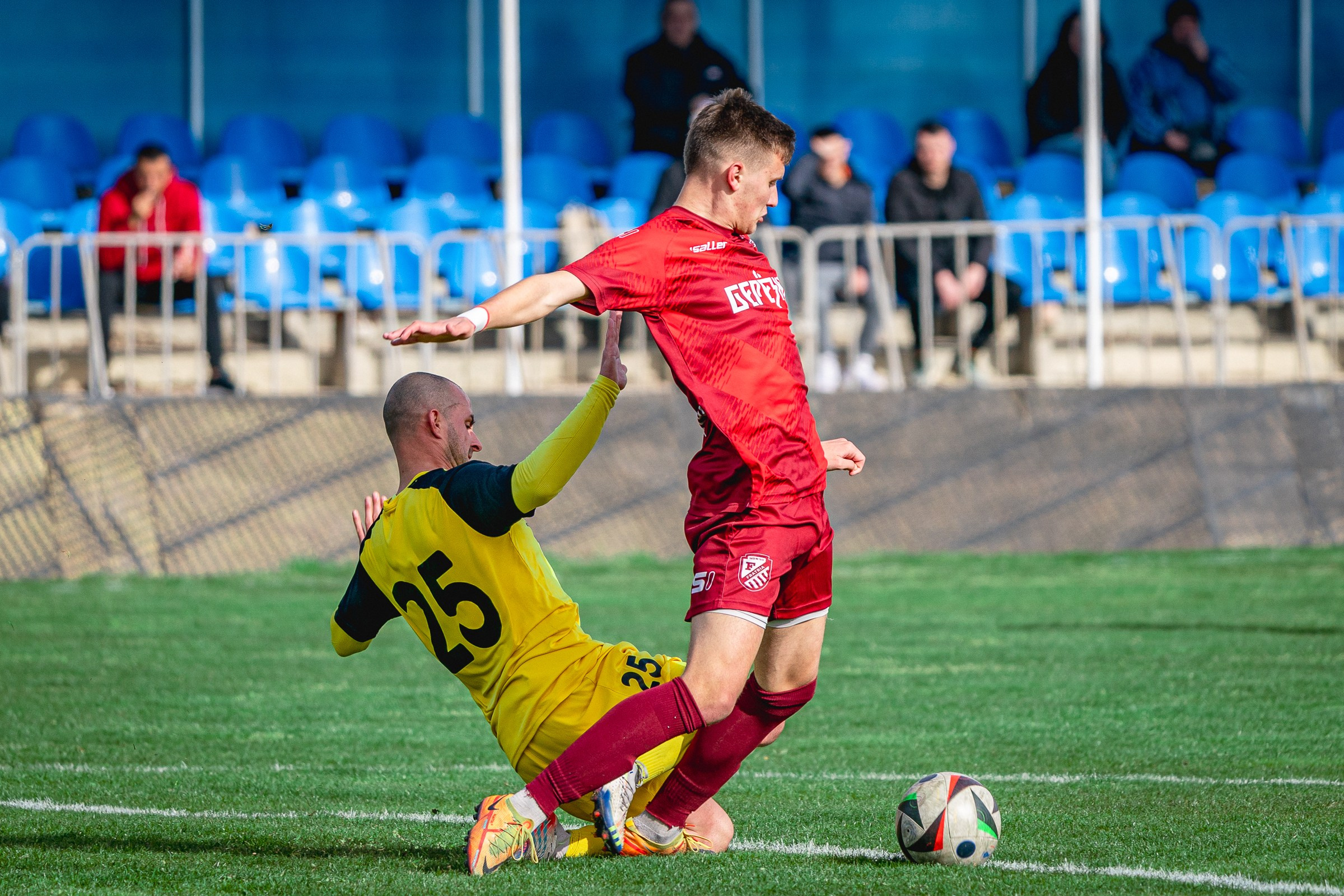 Football. Event Lens Photo | @deevaden