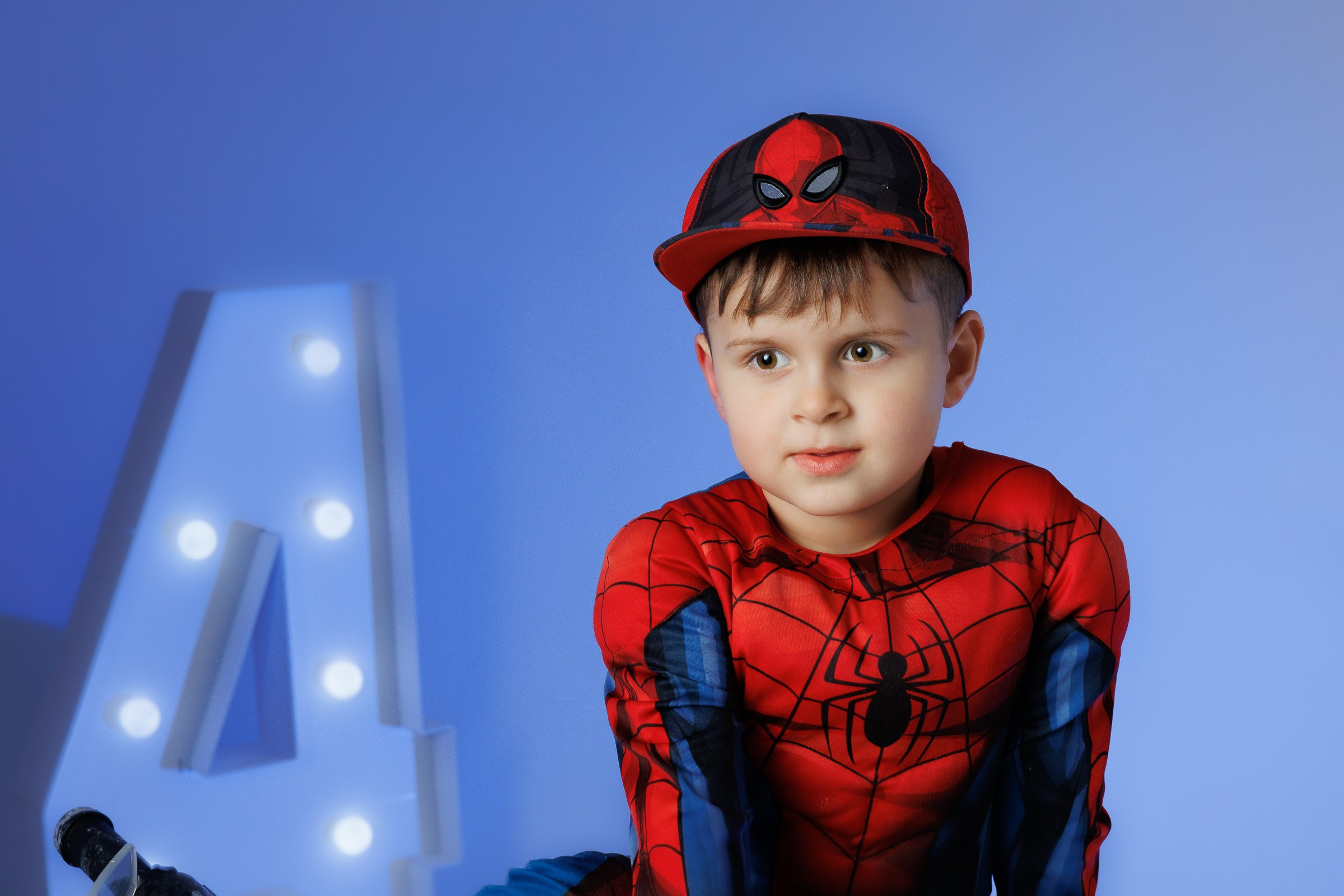 ValStudio. Https://valphoto.wfolio.pro/