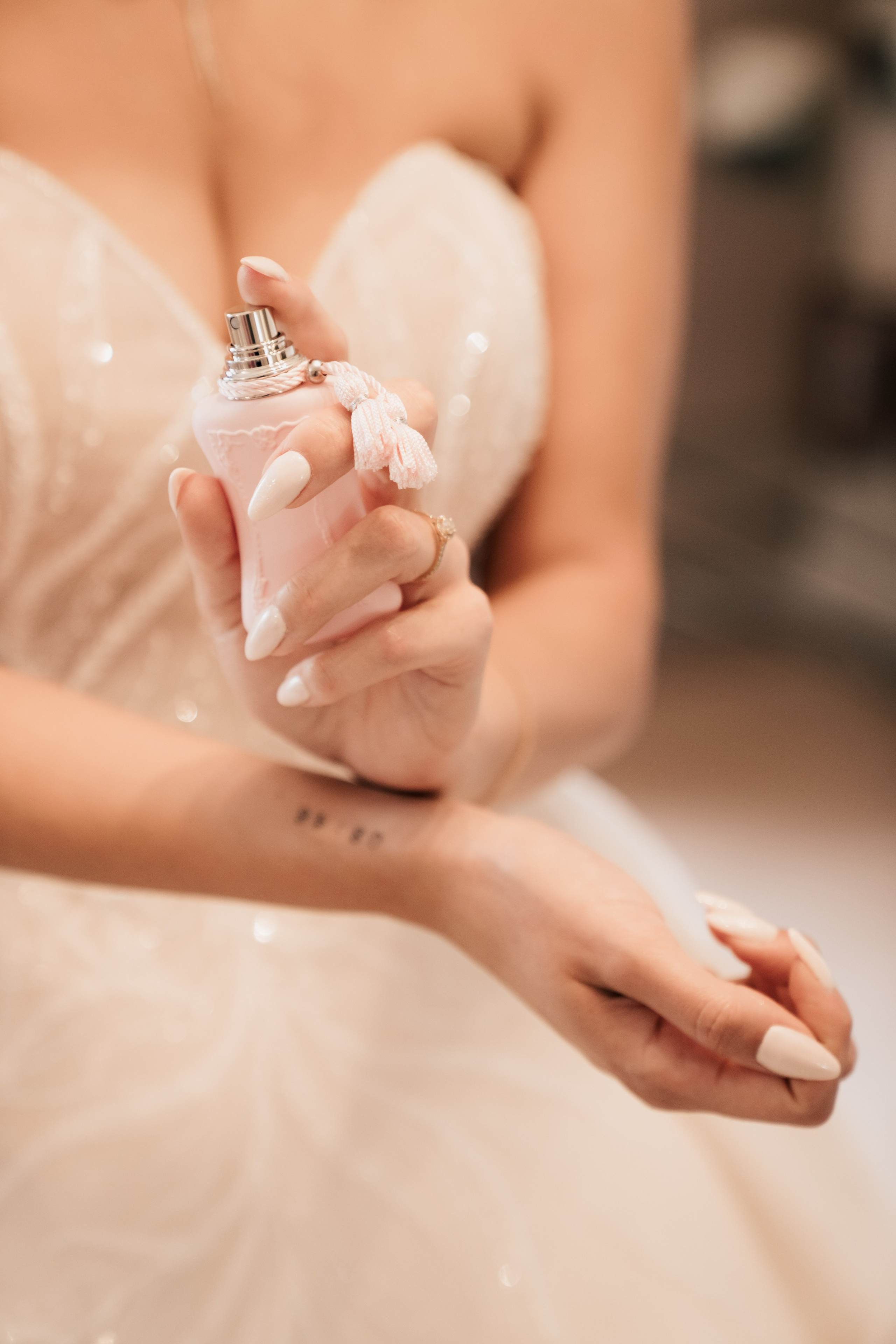 KONSTANTINOS & KONSTANTINA