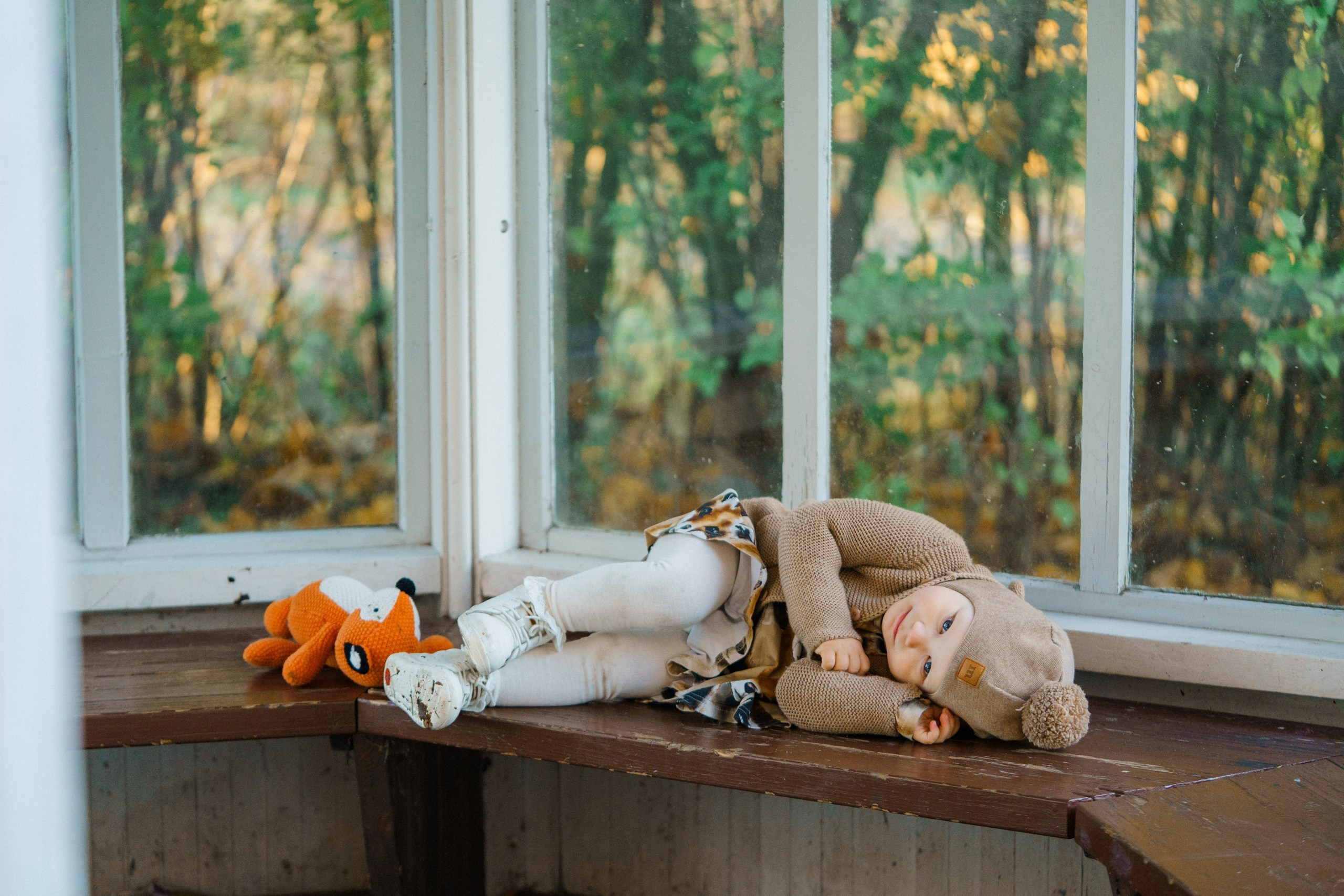 Lapsikuvaus Tuomarinkylän kartanon pihapiirissä