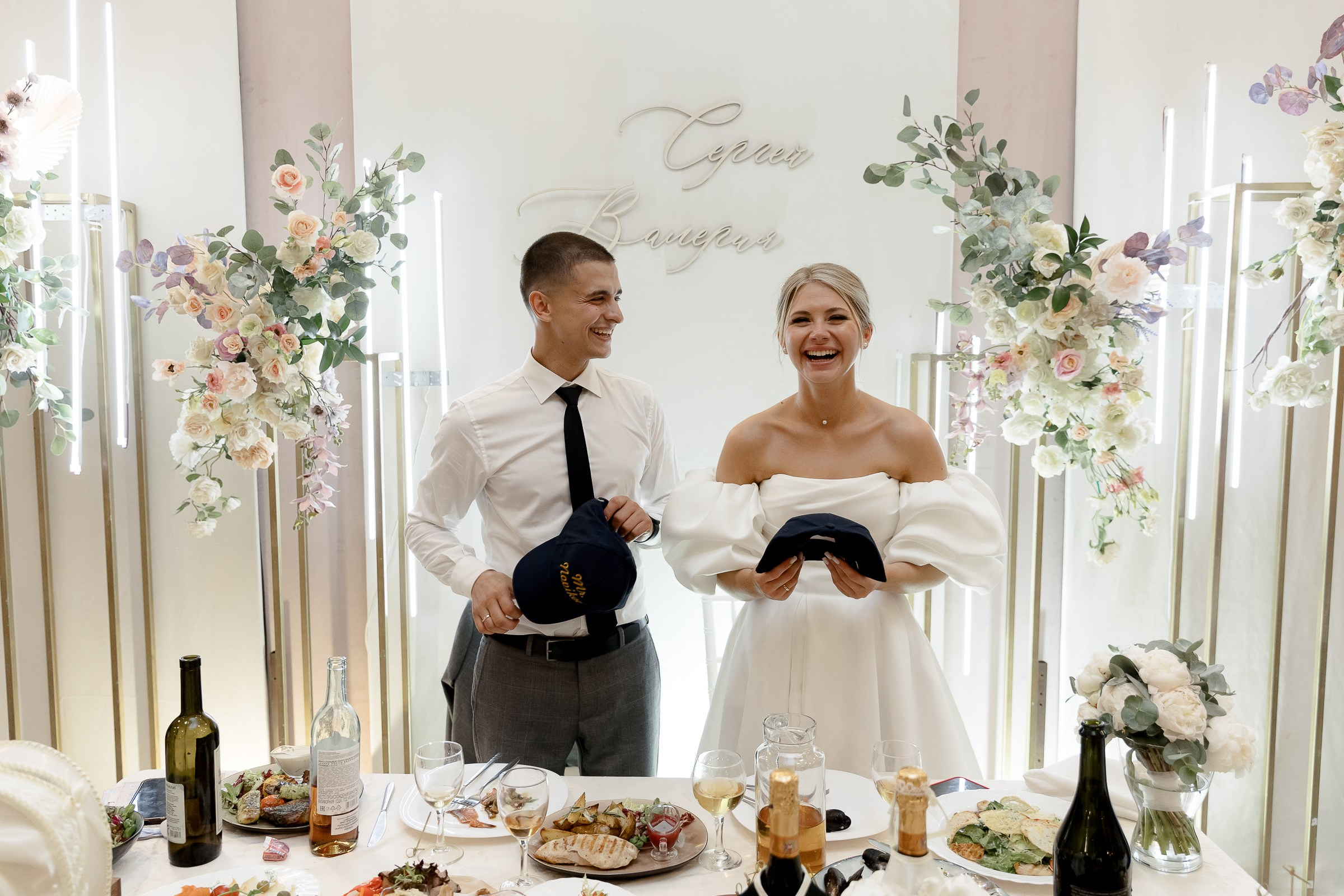 Groom’s speech at party, by Truro wedding photographer.