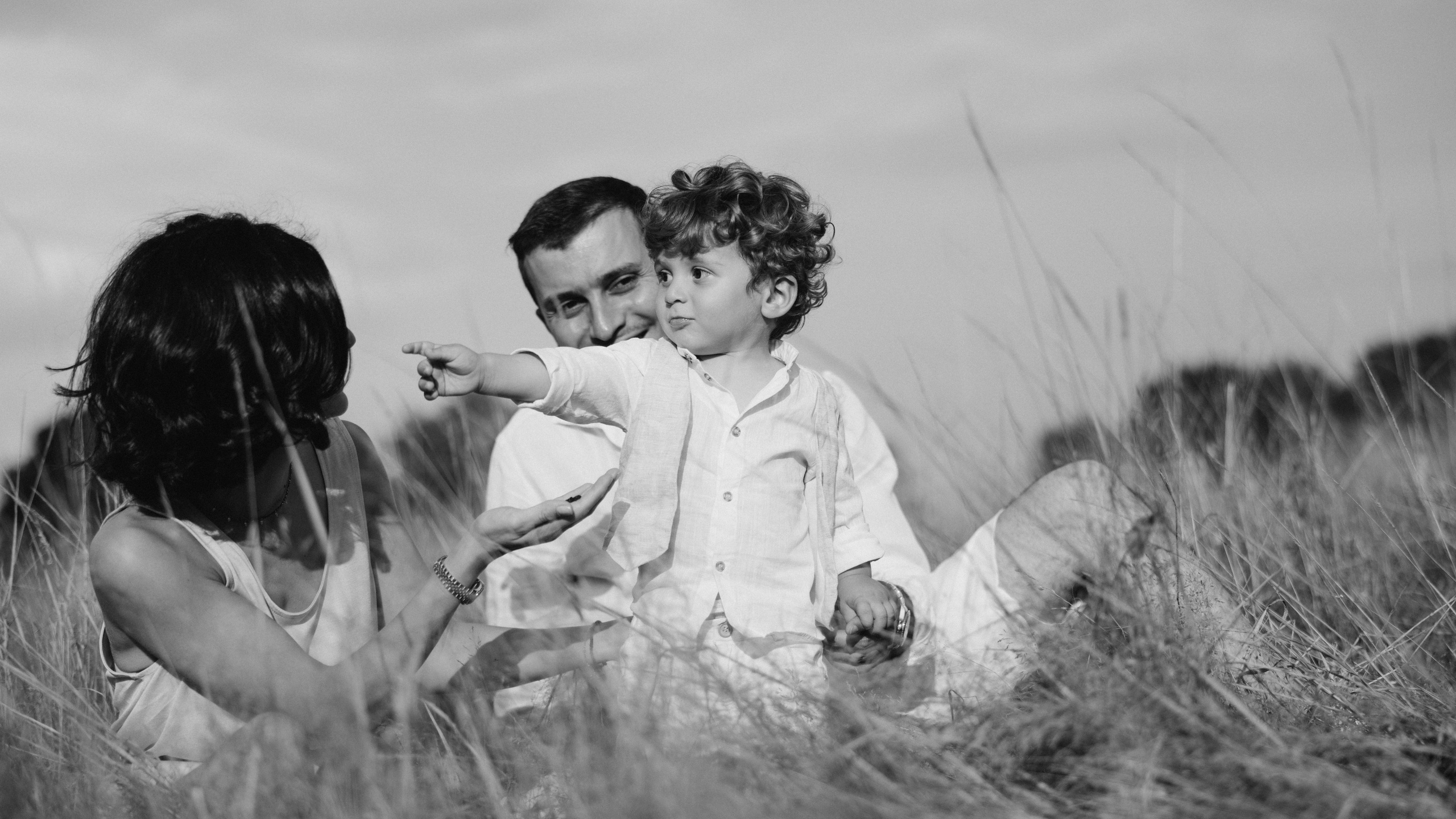 Valerik with parents (Hyde park). Anastasia Klink, Photographer in London