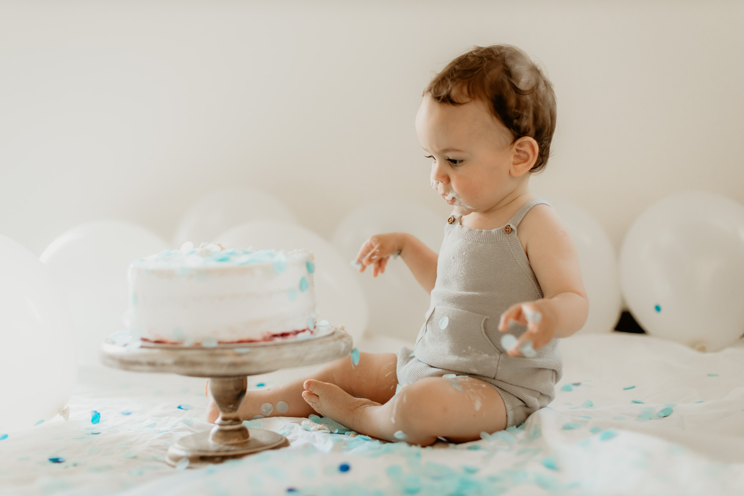 Cake Smash Session. Family and children photographer in Belgrade Milja Ciric