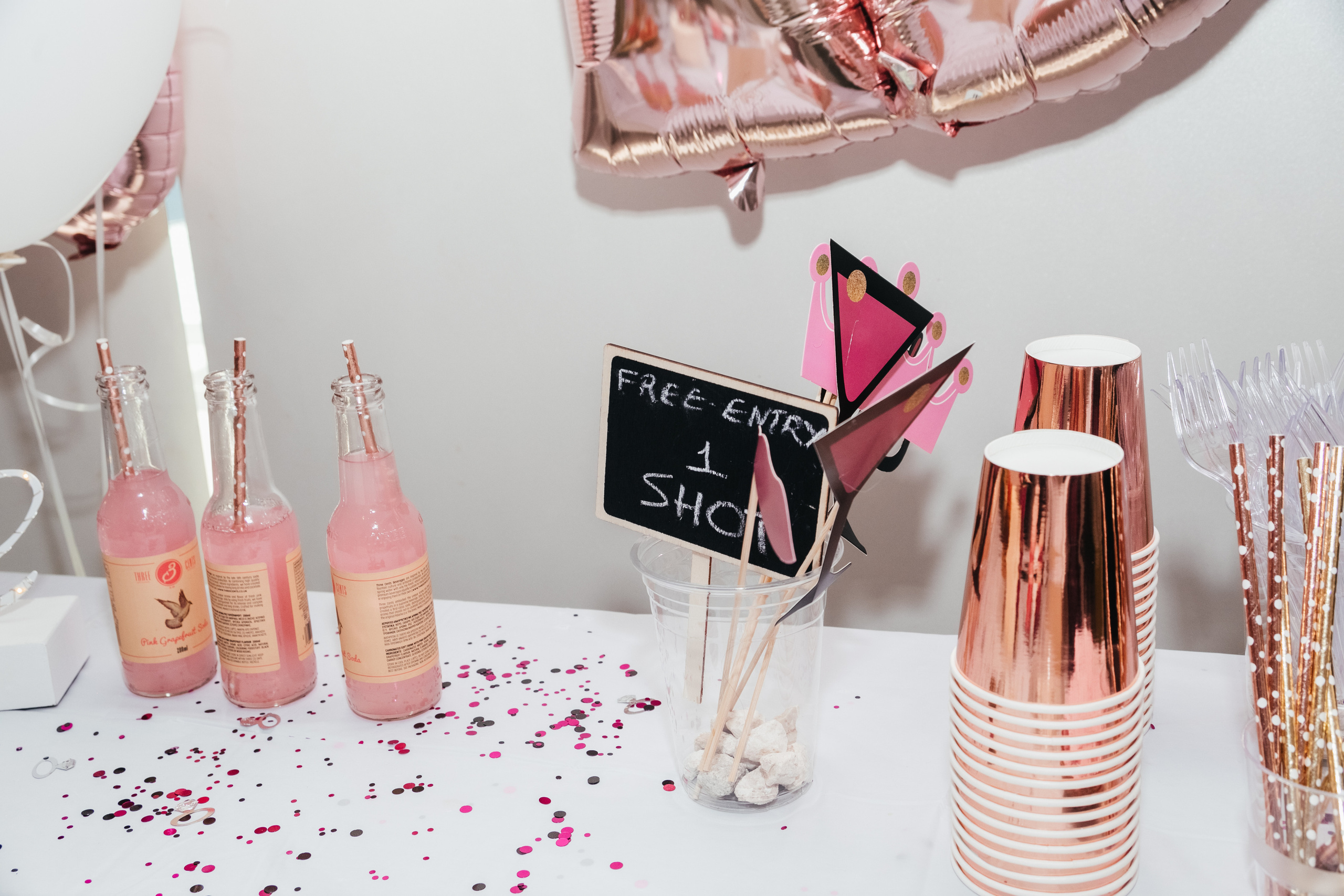 дівич-вечір Пафос