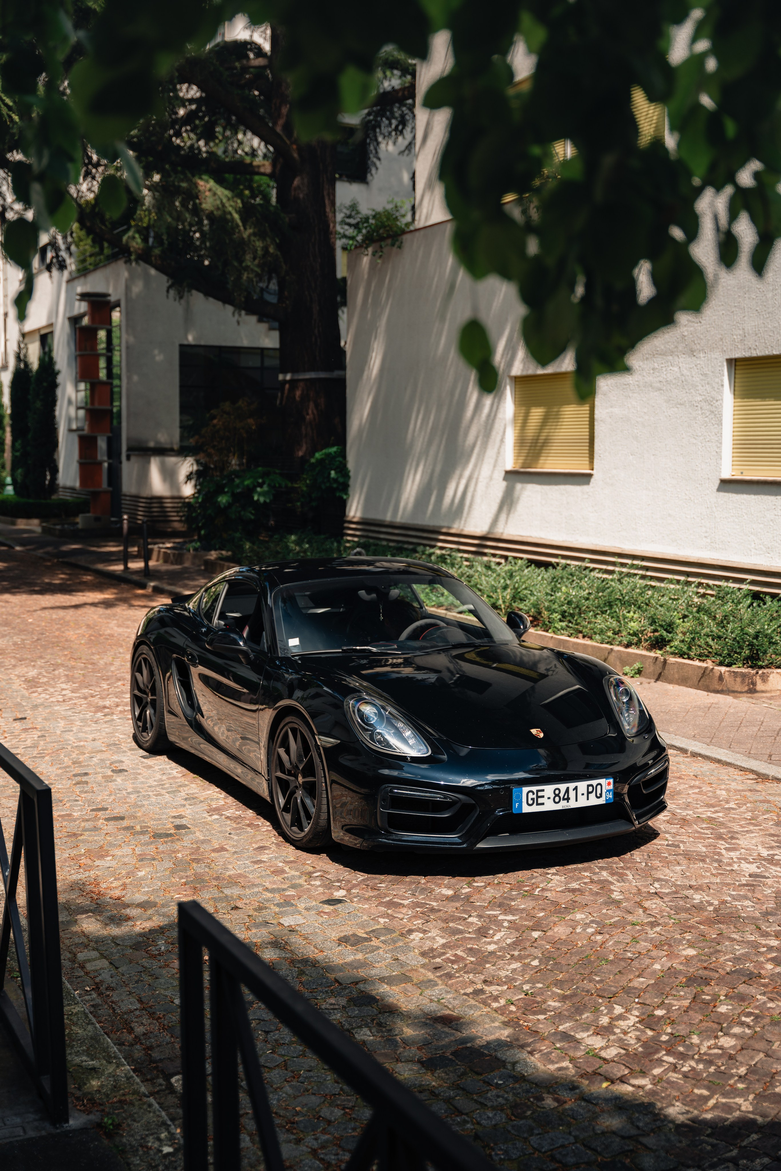 Porsche Cayman GTS. Photographer in Paris — Vitalii Motruk