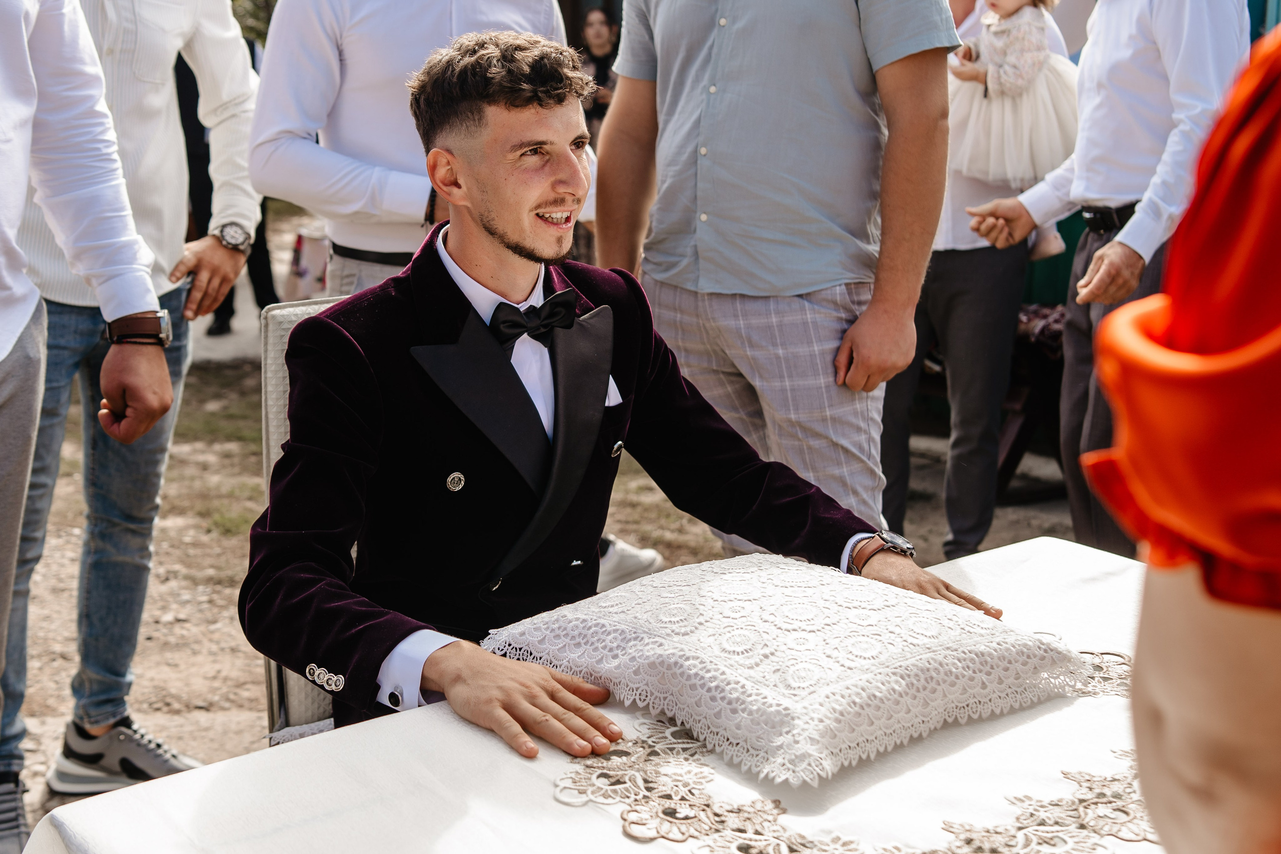 Robert si Mada. Foto-Video Nunta Iasi, Suceava, Bucuresti / Disponibilitate 2025 — 2026 — 2027