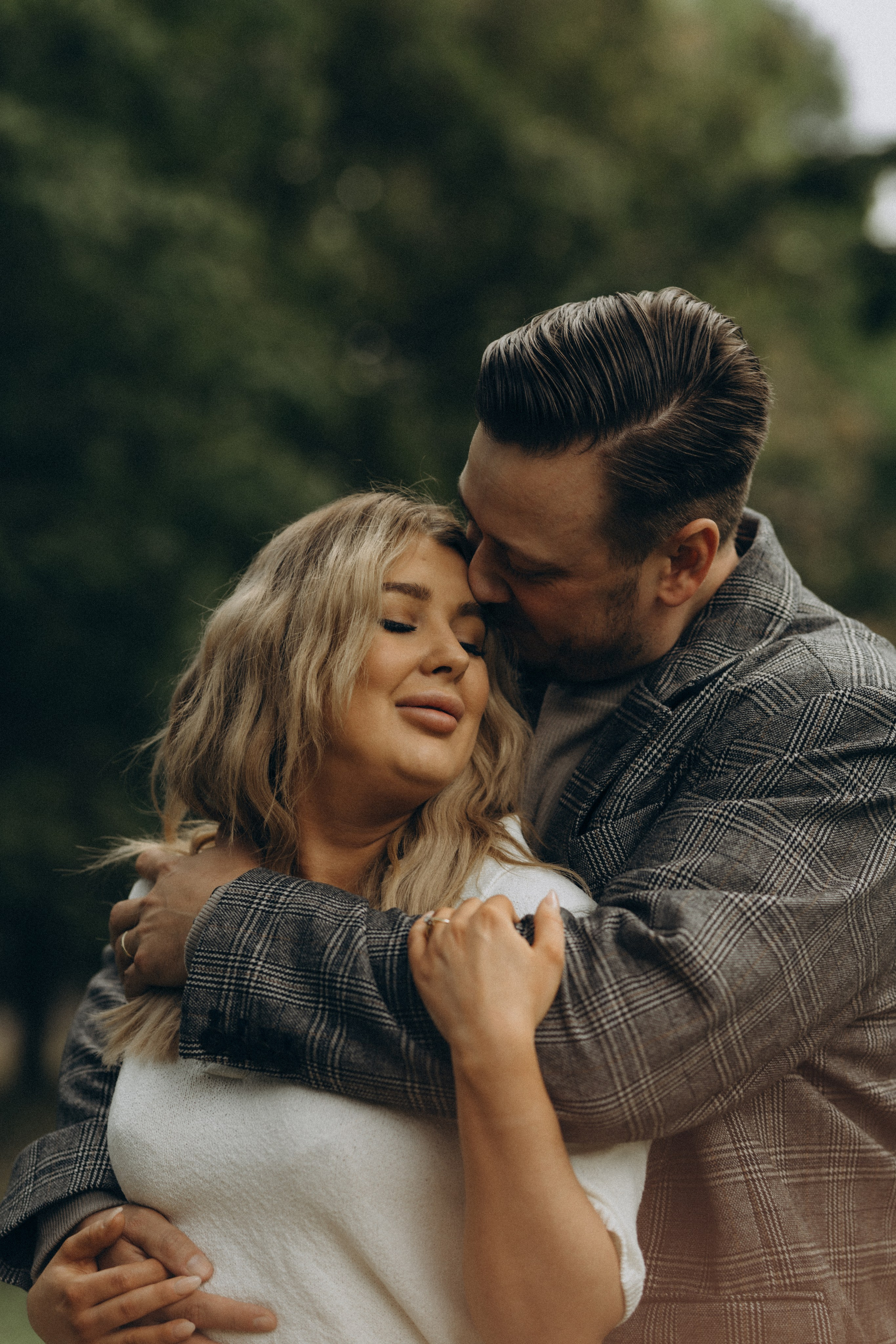 J&A. Wedding and portrait photographer in Helsinki Vickan O