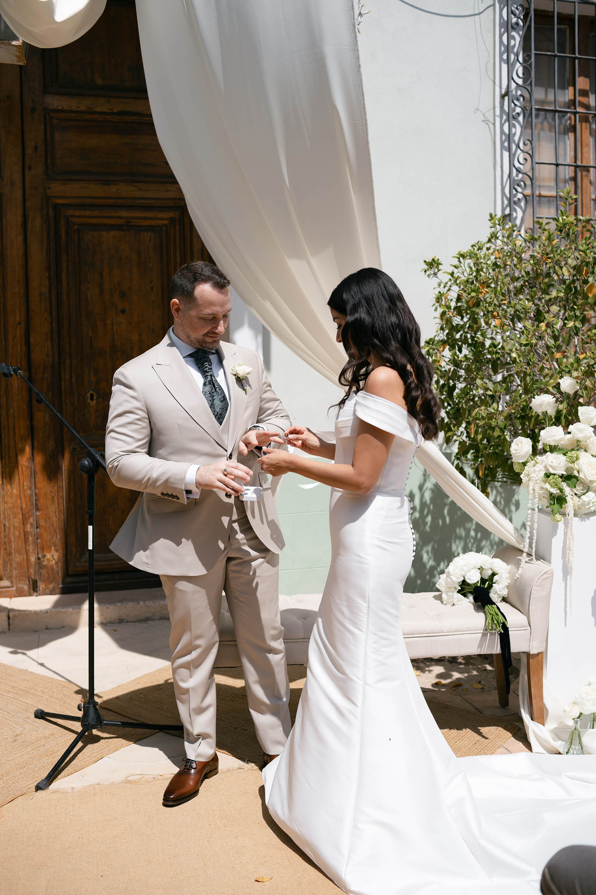 Johanna and Francesco. Destination Wedding Photographers based in Spain