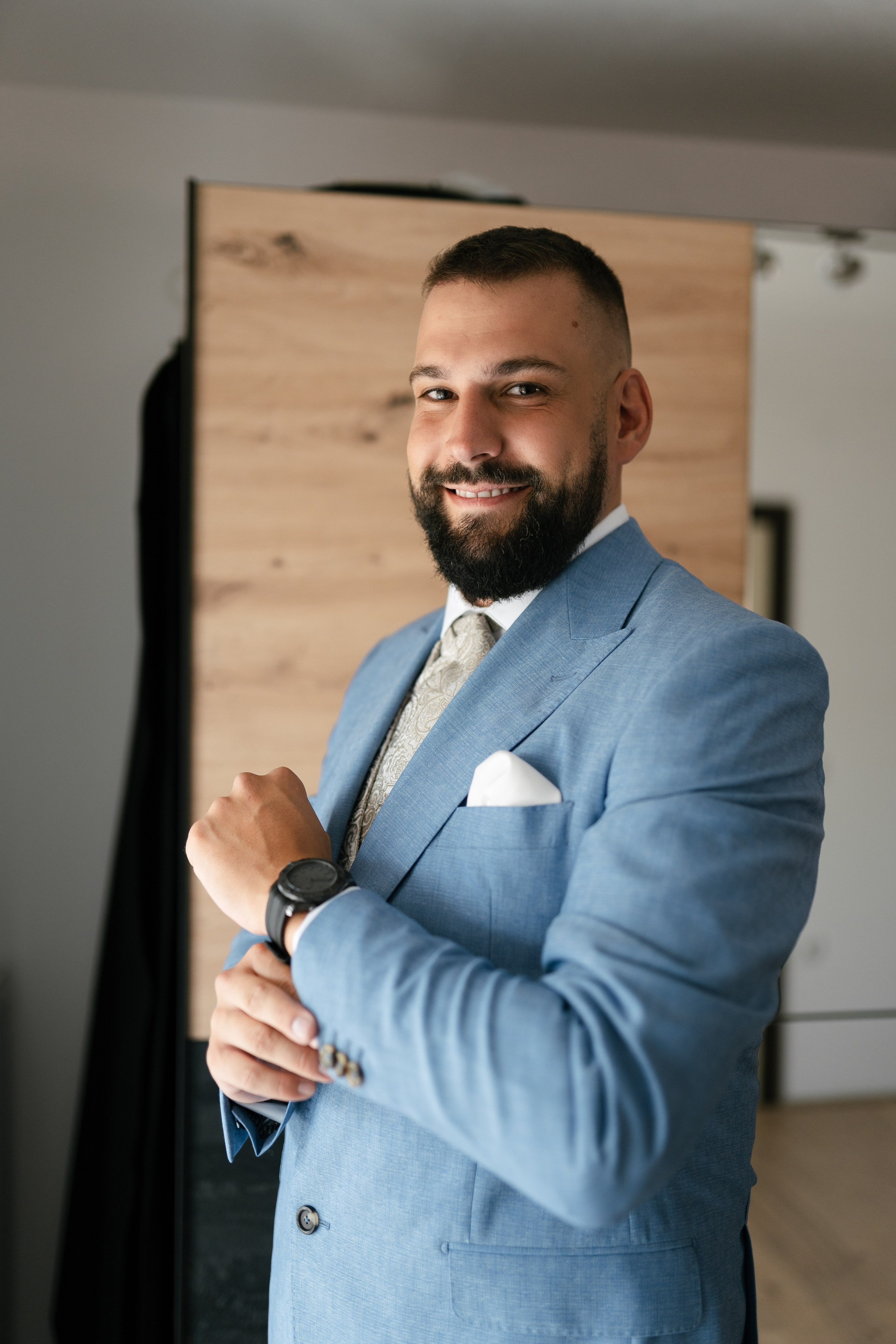 M&D|Between City Lights and Hidden Oasis. Black Sheep Produkcija| Wedding Photography and Wedding Films, based in Kragujevac, Europe / Fotograf i videograf, Kragujevac, Srbija