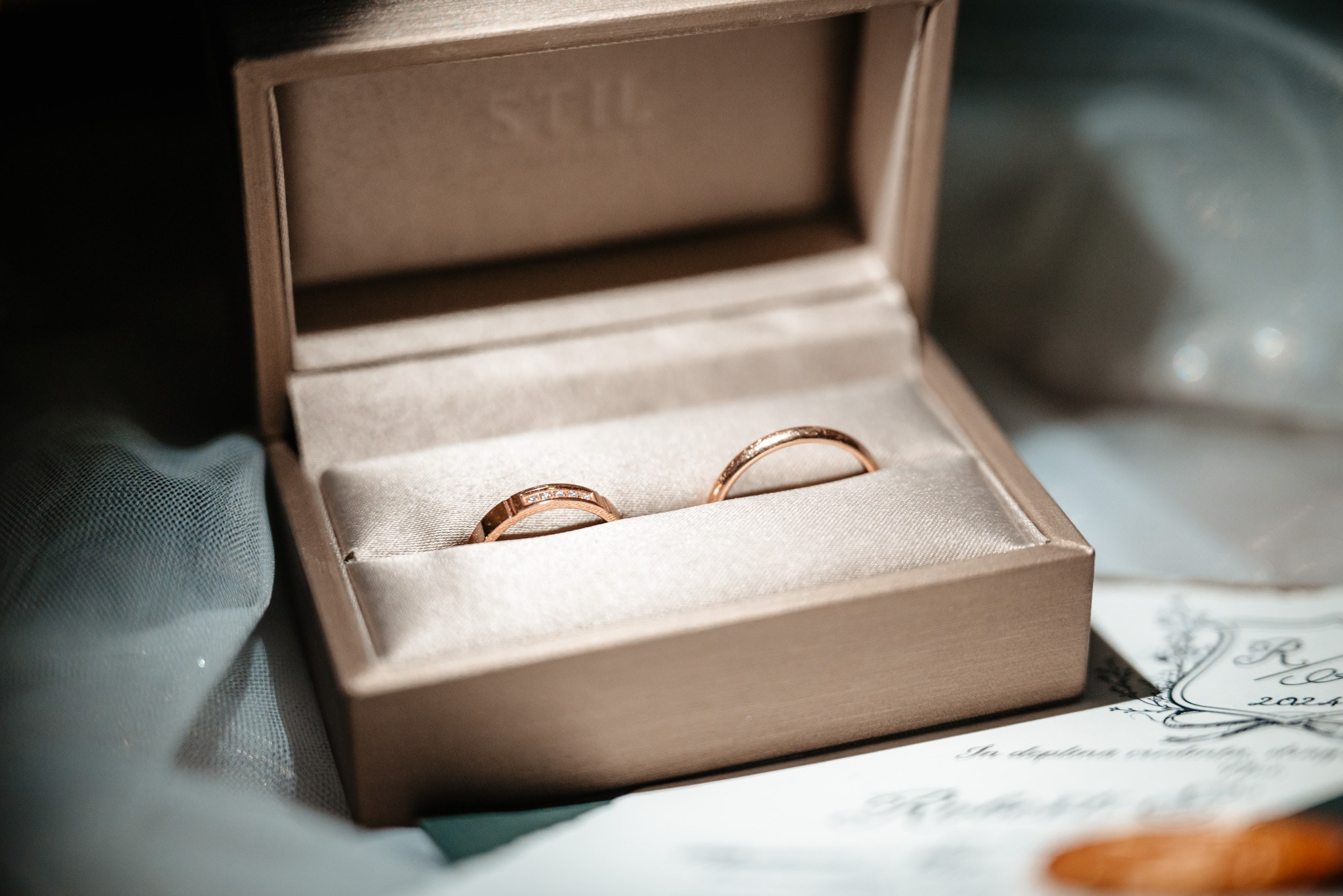 Alexandra & Robert. Www.besttalesstudio.com