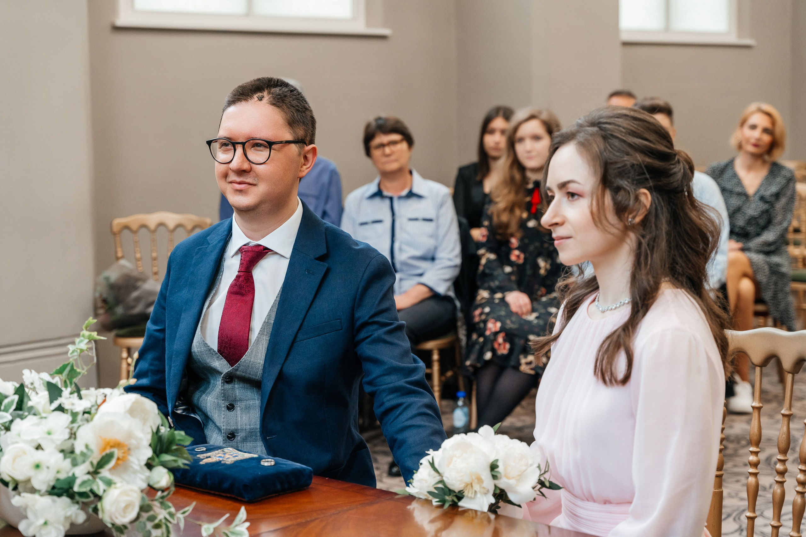 Reading Town Hall, Reading Town Hall civil ceremony, small wedding at Reading Town Hall, wedding at Reading, wedding at Reading, civil ceremony at Reading, small civil ceremony Reading Town Hall