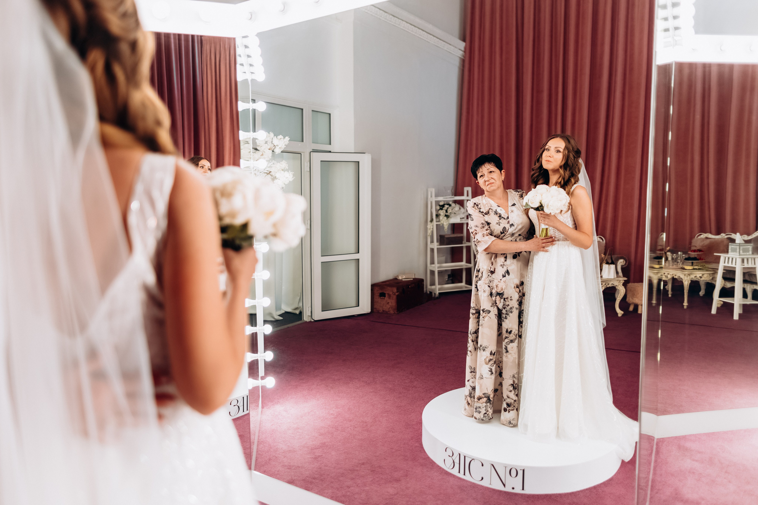 Maria & Jevgeniy. Wedding and Family Photograph