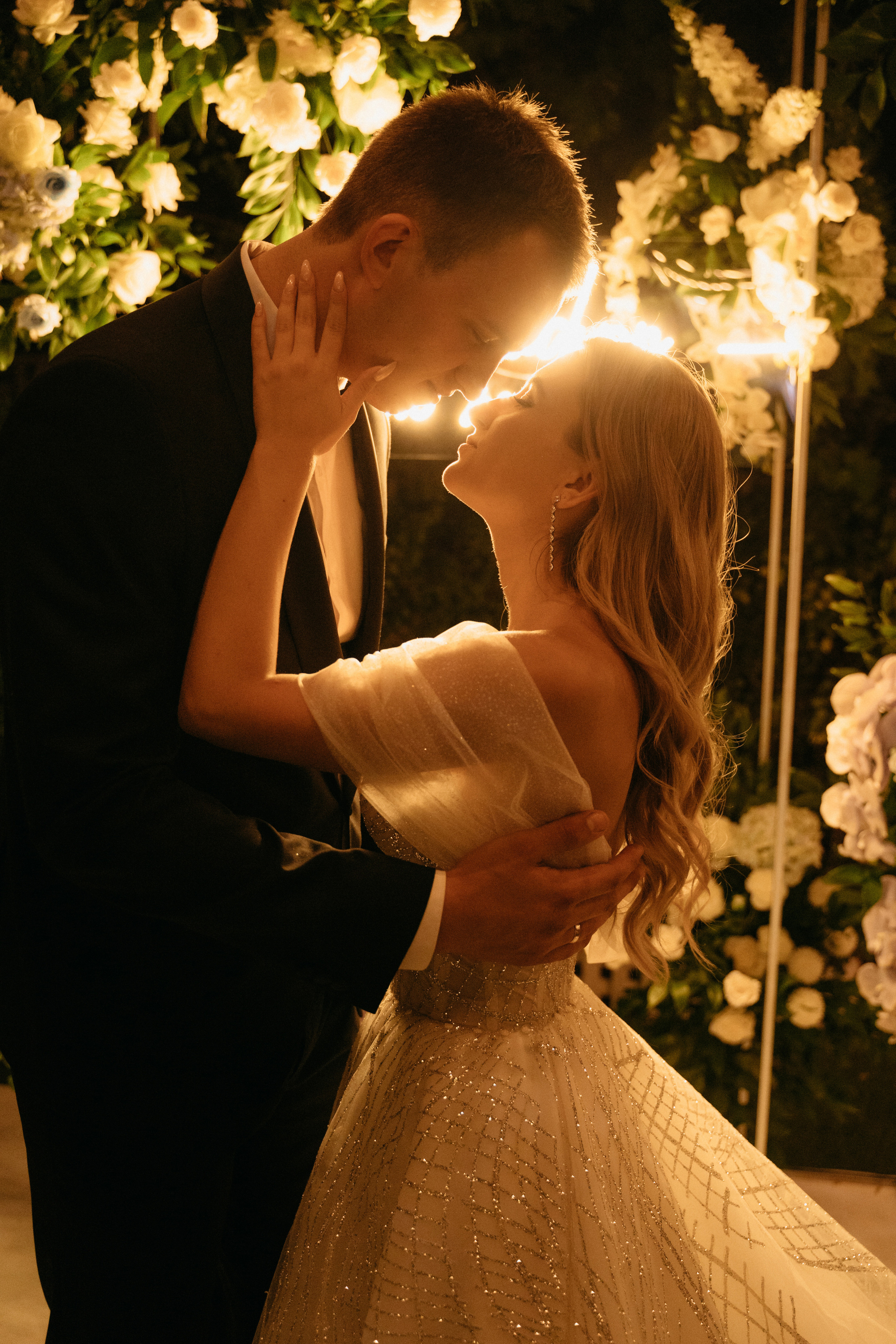 V&N. Wedding photograper — Alex Popov photography Germany, Switzerland, Italy, France. Based in Stuttgart