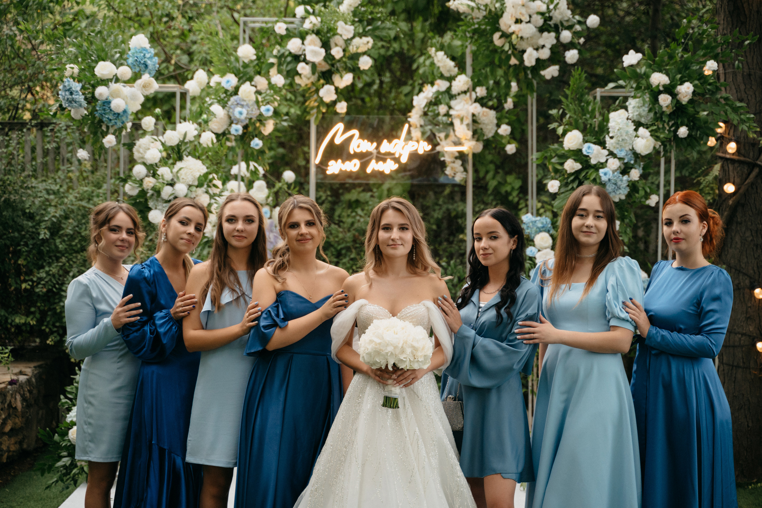 V&N. Wedding photograper — Alex Popov photography Germany, Switzerland, Italy, France. Based in Stuttgart