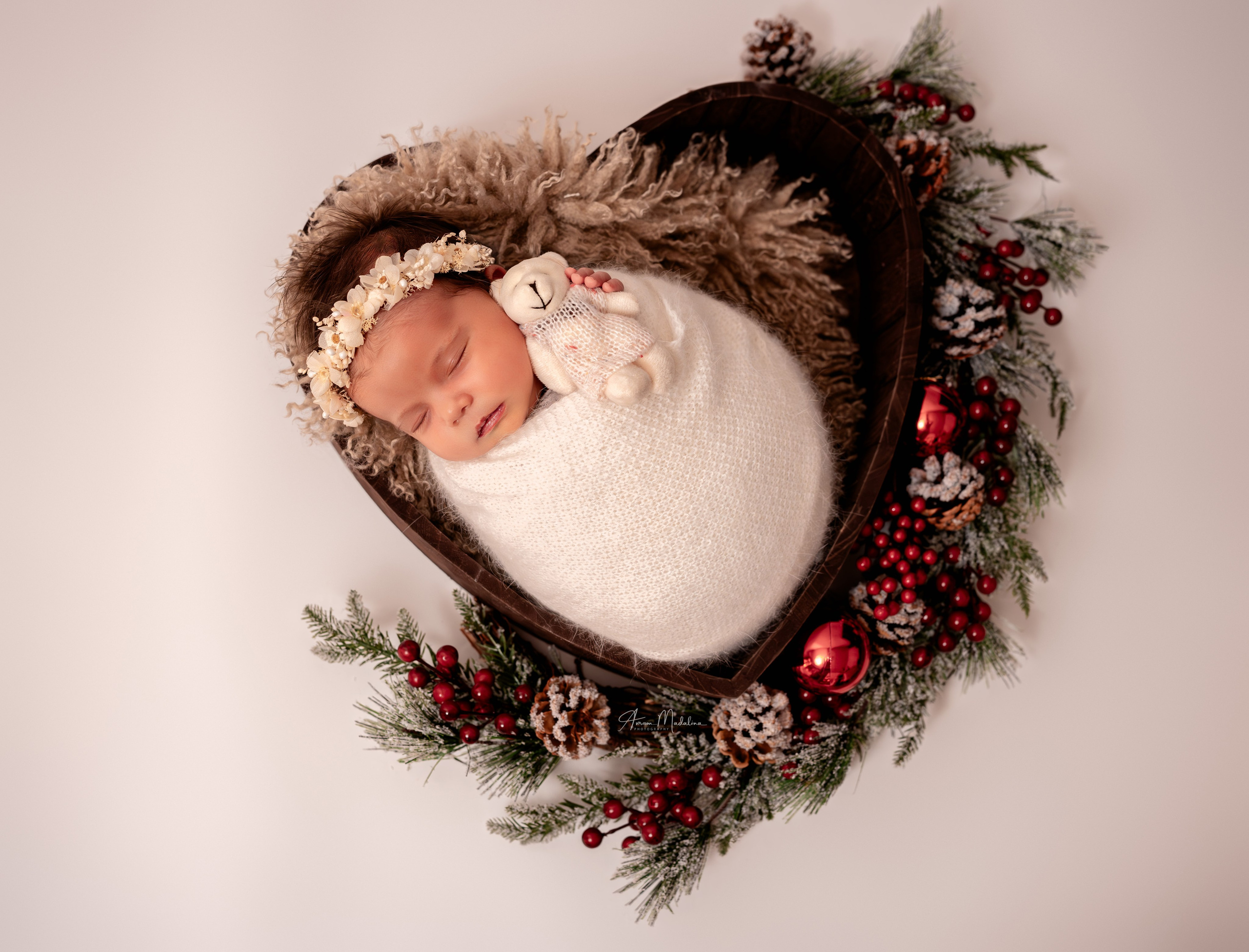 Nou-Nascut. Avram Madalina Photography