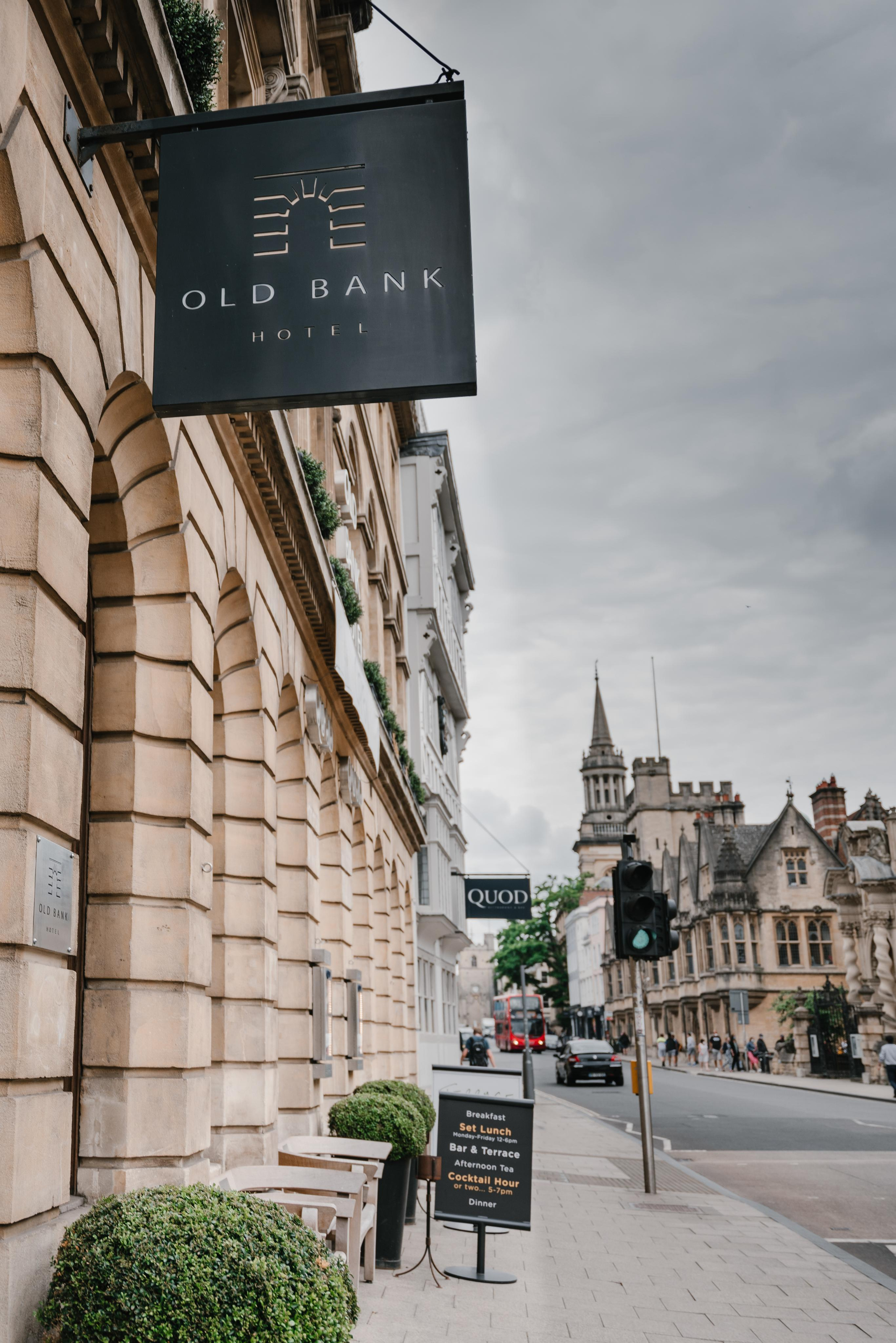 Hannah&Sam Wedding Day|Le Manoir aux Quat’Saisons, A Belmond Hotel, Oxfordshire. London Wedding Photographer|Natasha Ferreira