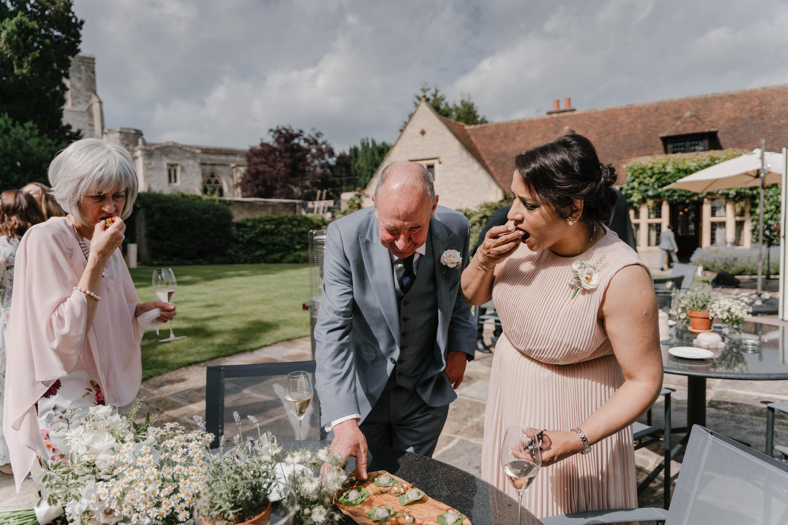 Hannah&Sam Wedding Day|Le Manoir aux Quat’Saisons, A Belmond Hotel, Oxfordshire. London Wedding Photographer|Natasha Ferreira