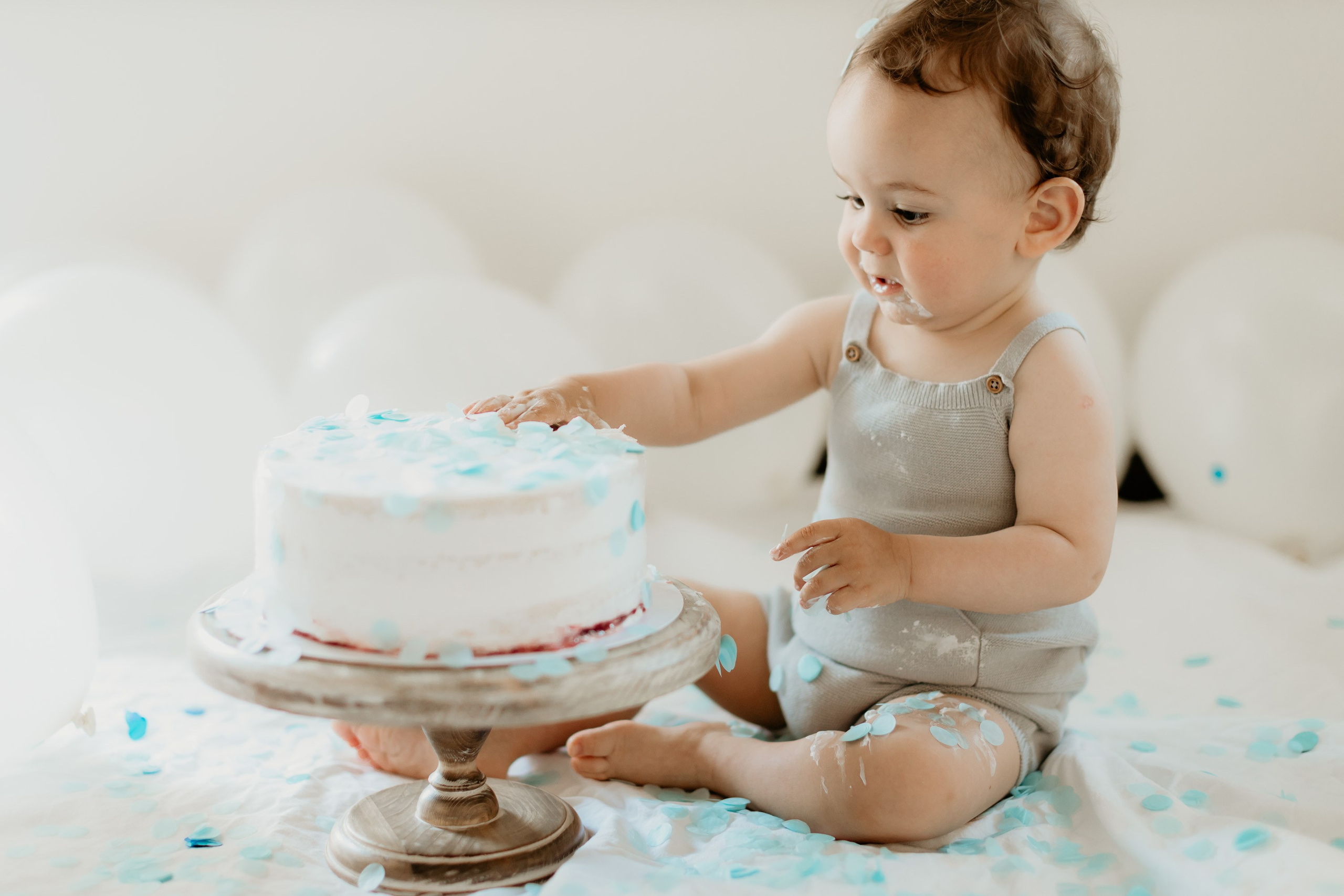 Cake Smash Session. Family and children photographer in Belgrade Milja Ciric