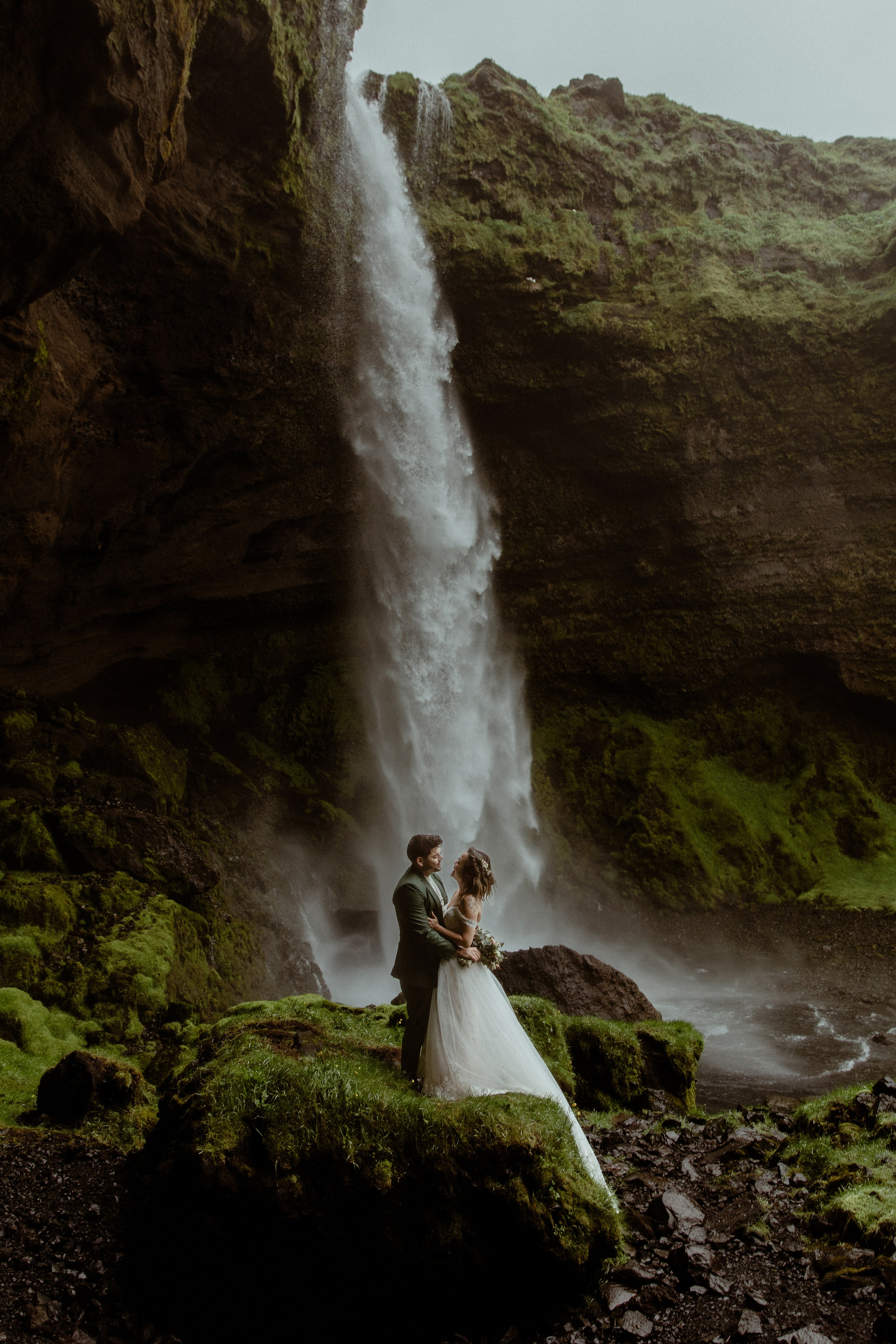 Elopement at Kvernufoss Waterfall. Iceland elopement photo and video | Nikolaichik Photo