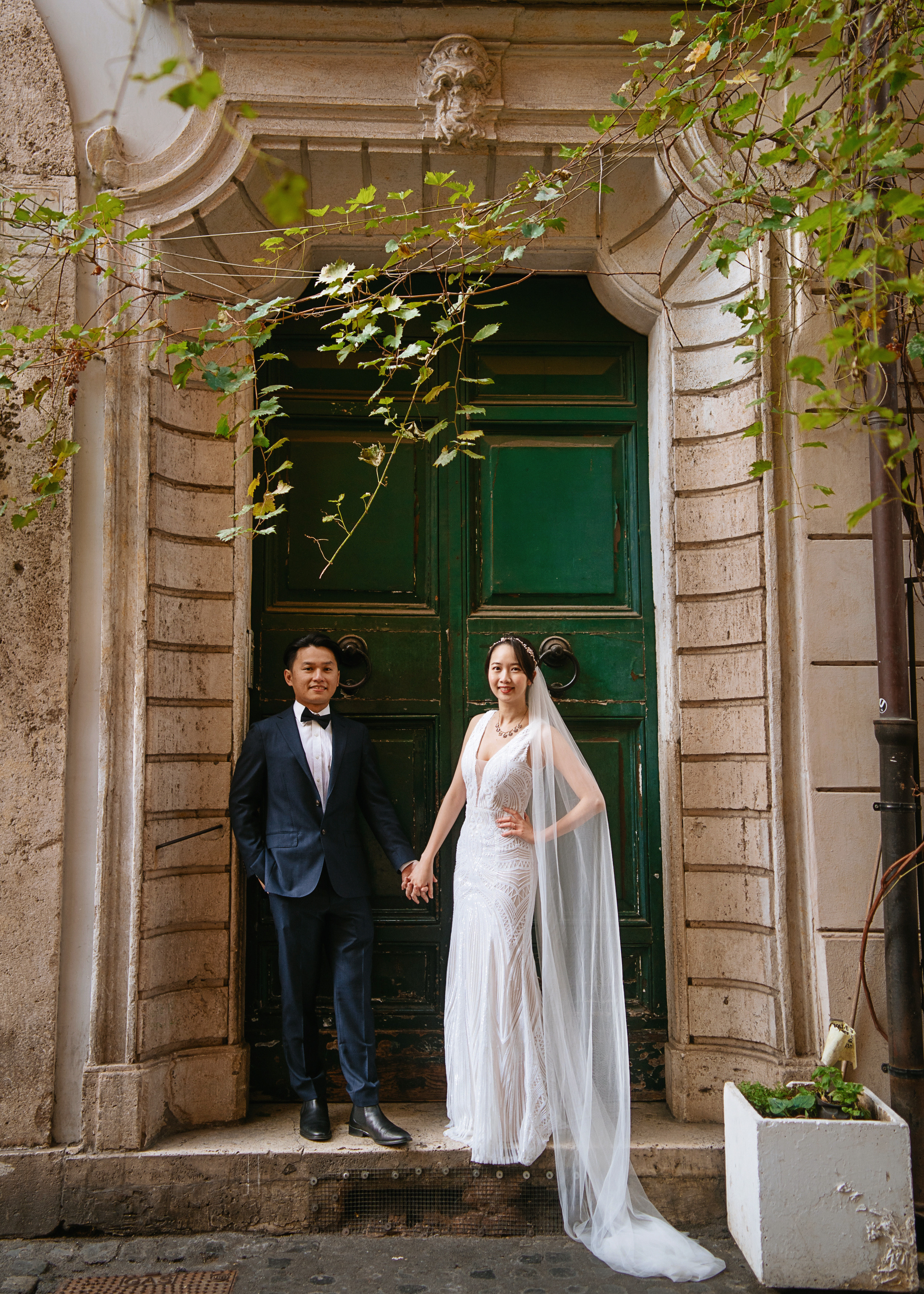 Trevi wedding photoshoot. Photographer in Rome and Italy. Stas Varych