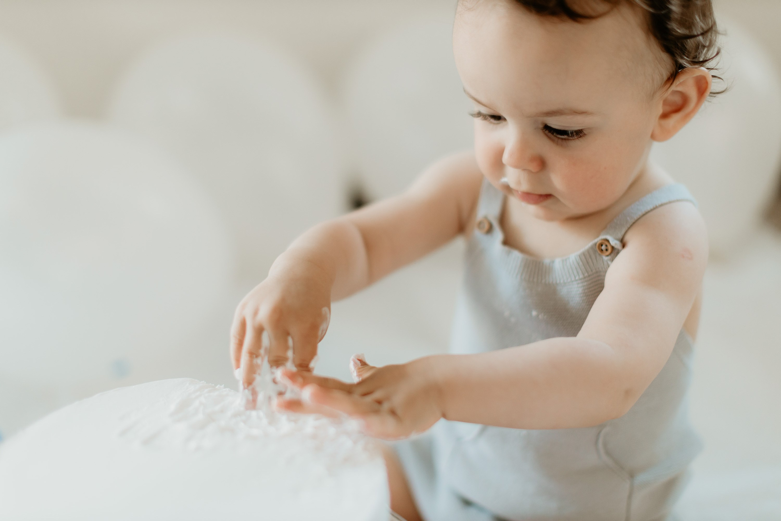 Cake Smash Session. Family and children photographer in Belgrade Milja Ciric