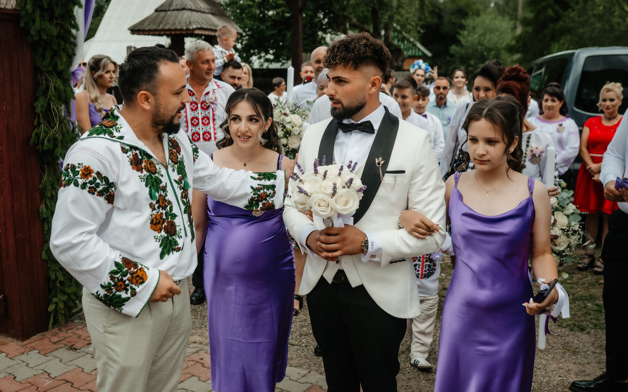 🤎 D a i a n a & D a n i e l - Wedding Day Preview. Wedding & Family Photographer