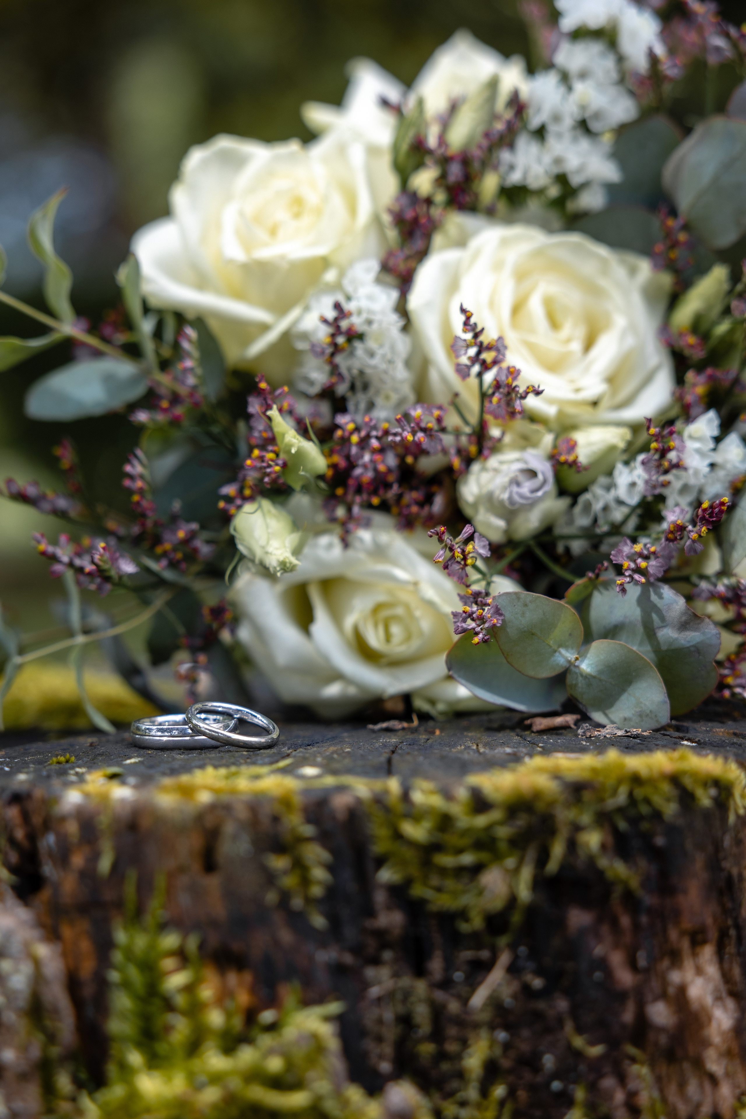 Olivia & Robbie. Wedding in South West of France at Chateau de la Borderie. Benest. Eugenie Smirnova — wedding, corporate and lifestyle photographer in Toulouse and Southwest France