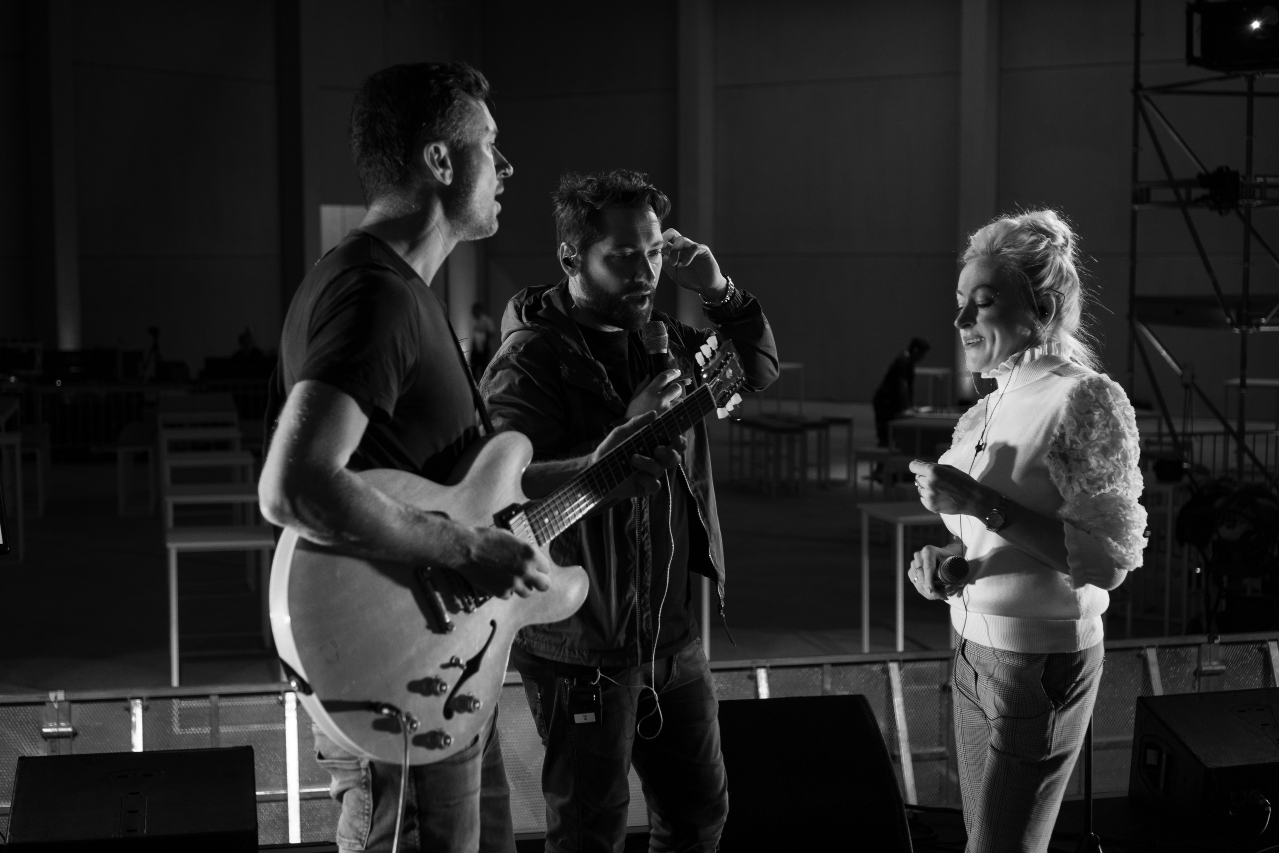 Randy Club & Zander. Kreatives Design & Fotografie – Dein Partner für starke visuelle Auftritte