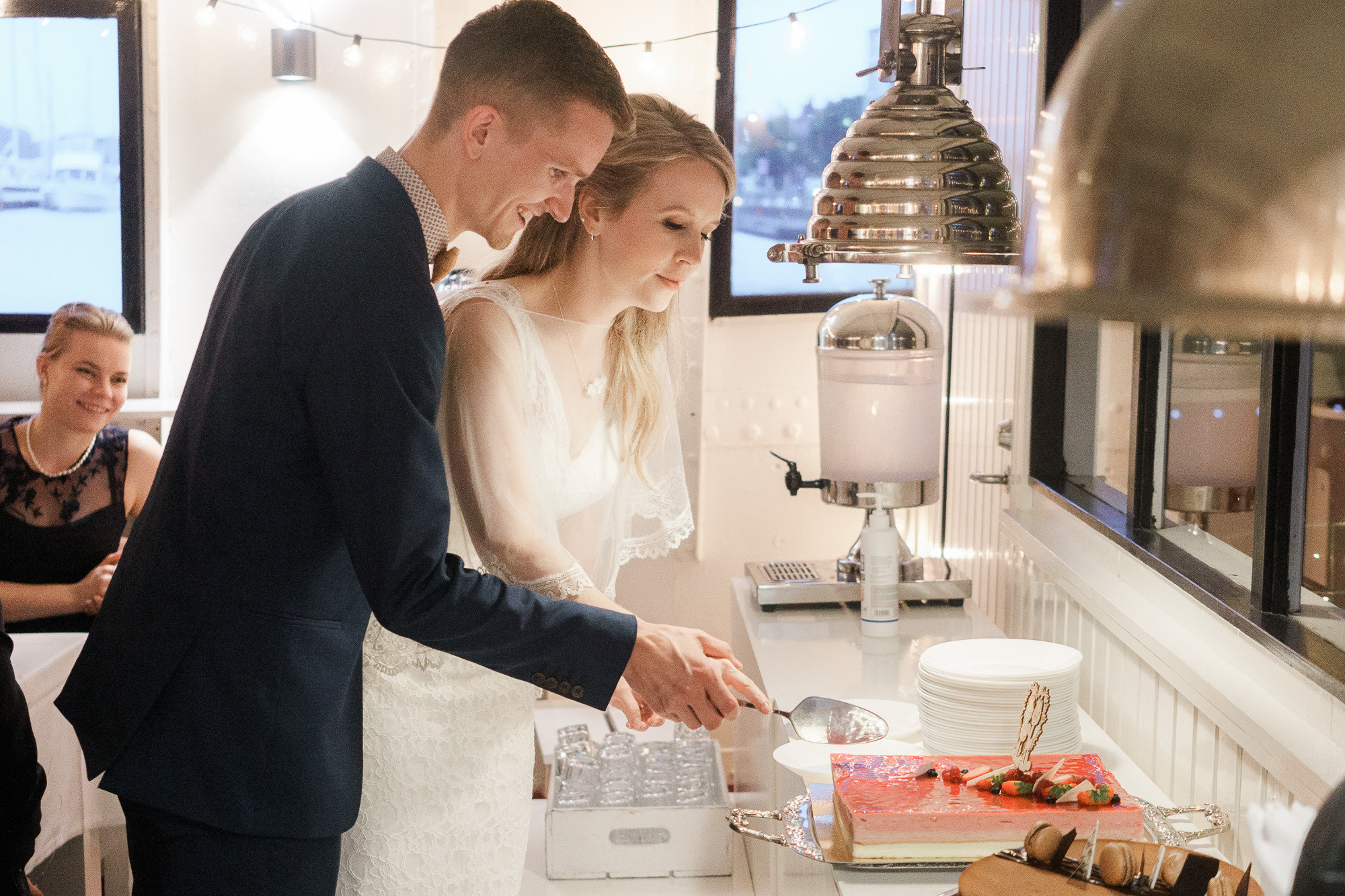 Milla-Maria&Miska/hääkuvaus Relandersgrund Majakkalaivalla